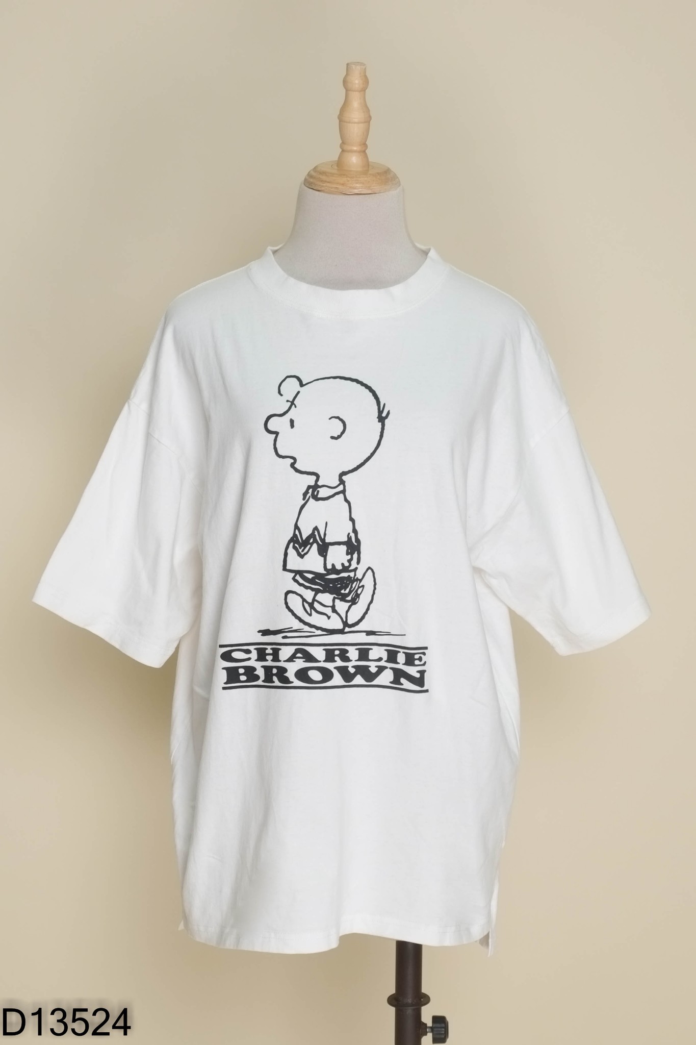 Áo phông trắng hình snoppy