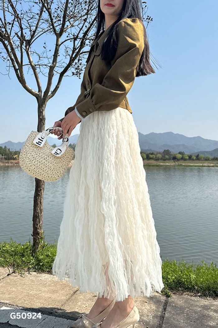 Chân váy be phối lưới