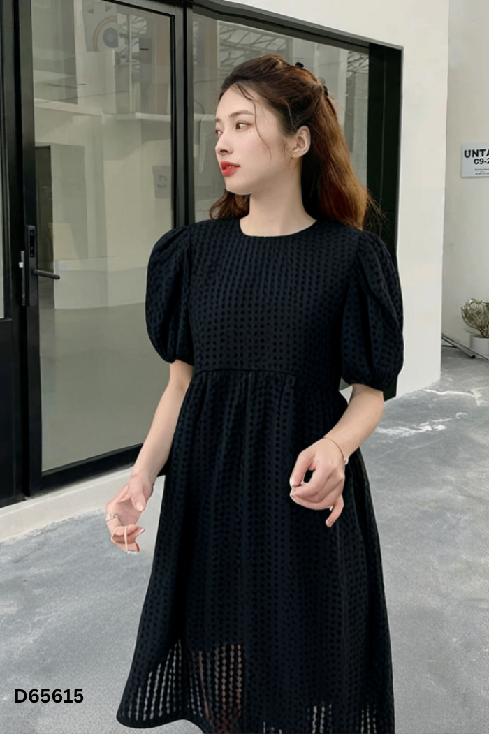 Váy babydoll đen caro