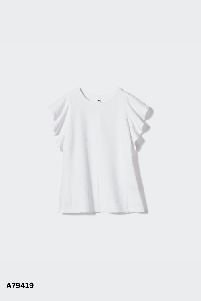Áo trắng UNIQLO tay bèo