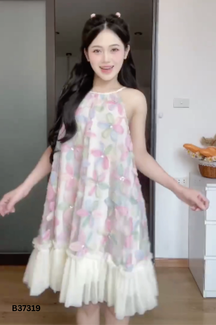 Váy be hoa màu sắc phối lông