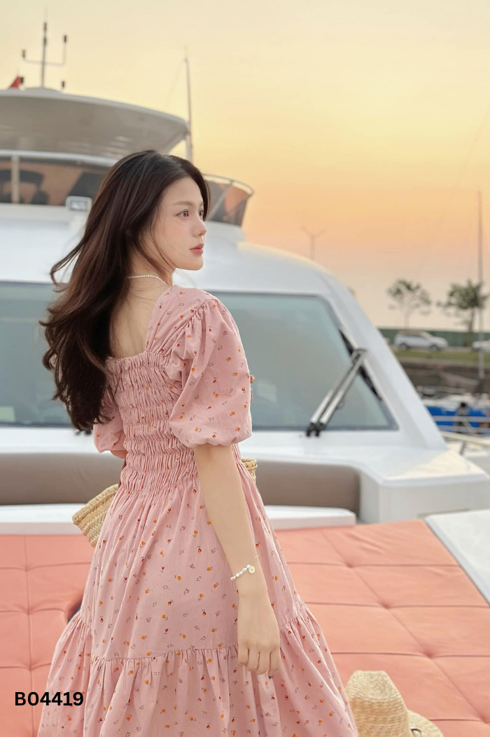 NEWTAG Váy linen hồng hoạ tiết hoa