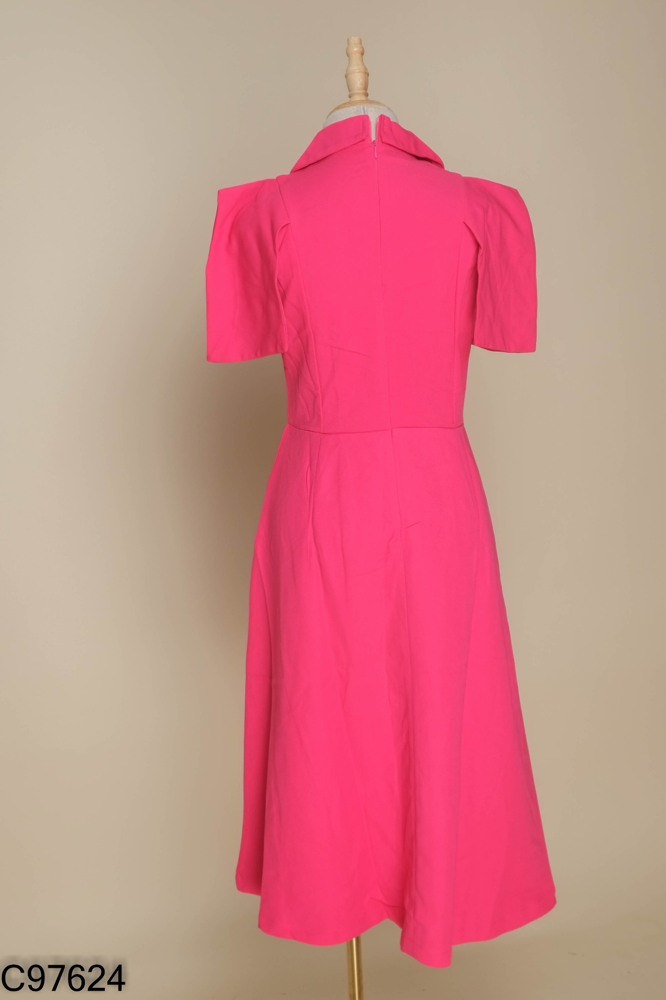 NEWTAG Váy cổ vest hồng đậm
