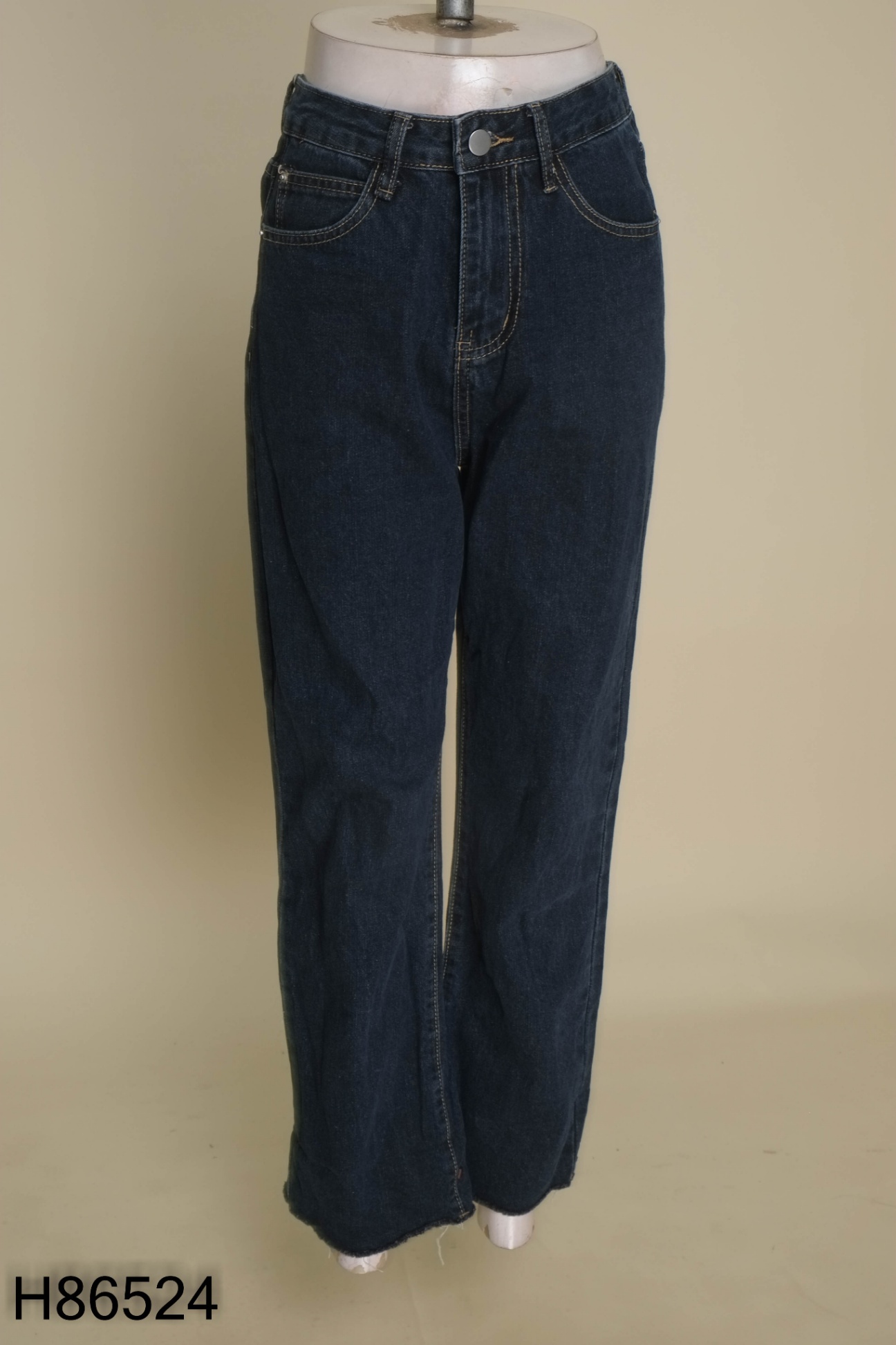 Quần jeans xanh trơn cắt gấu