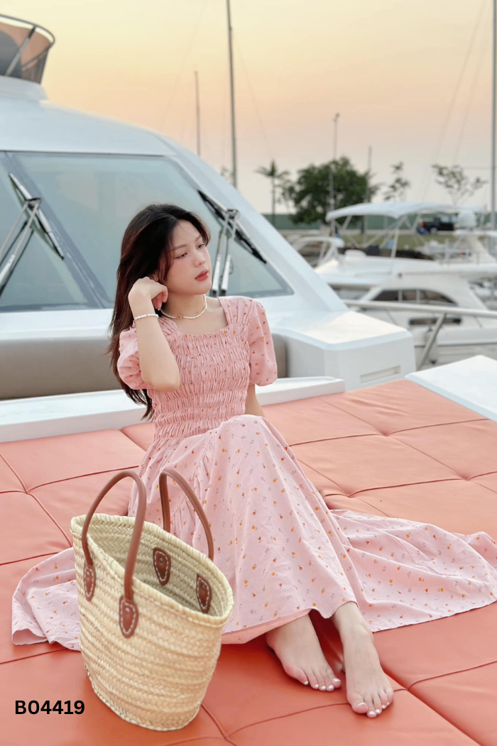 NEWTAG Váy linen hồng hoạ tiết hoa