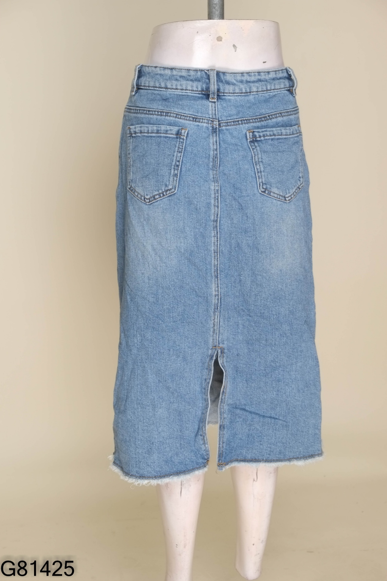 Chân váy jeans xanh túi ngang