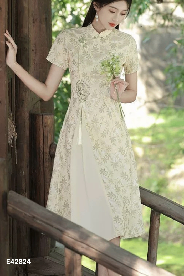 Sườn xám be hoa