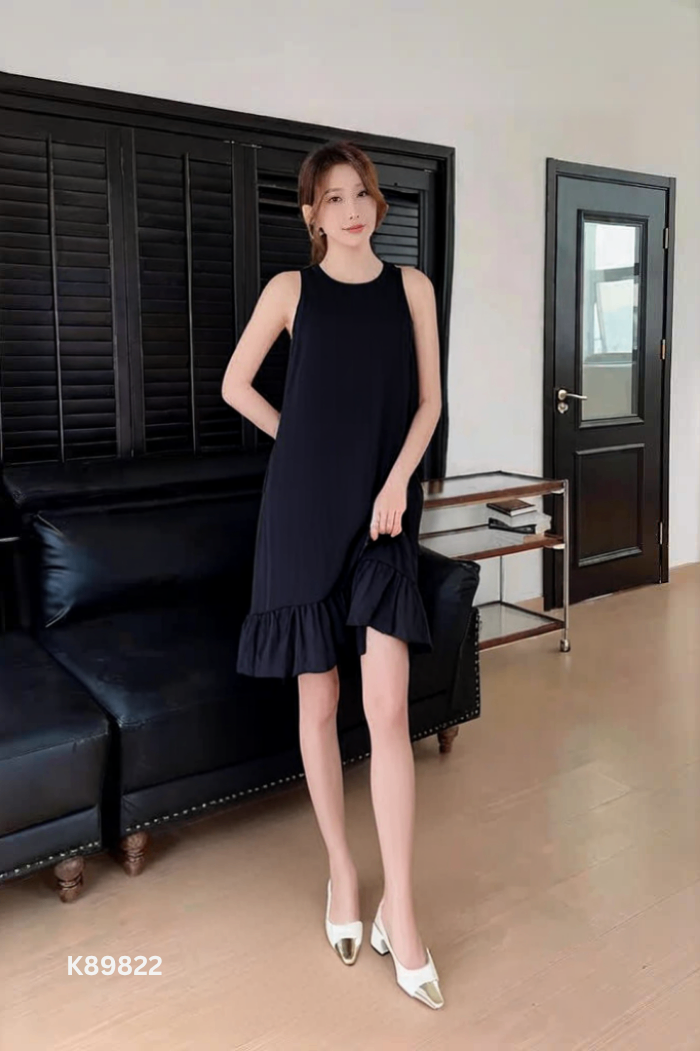 NEWTAG Váy lụa đen đuôi cá