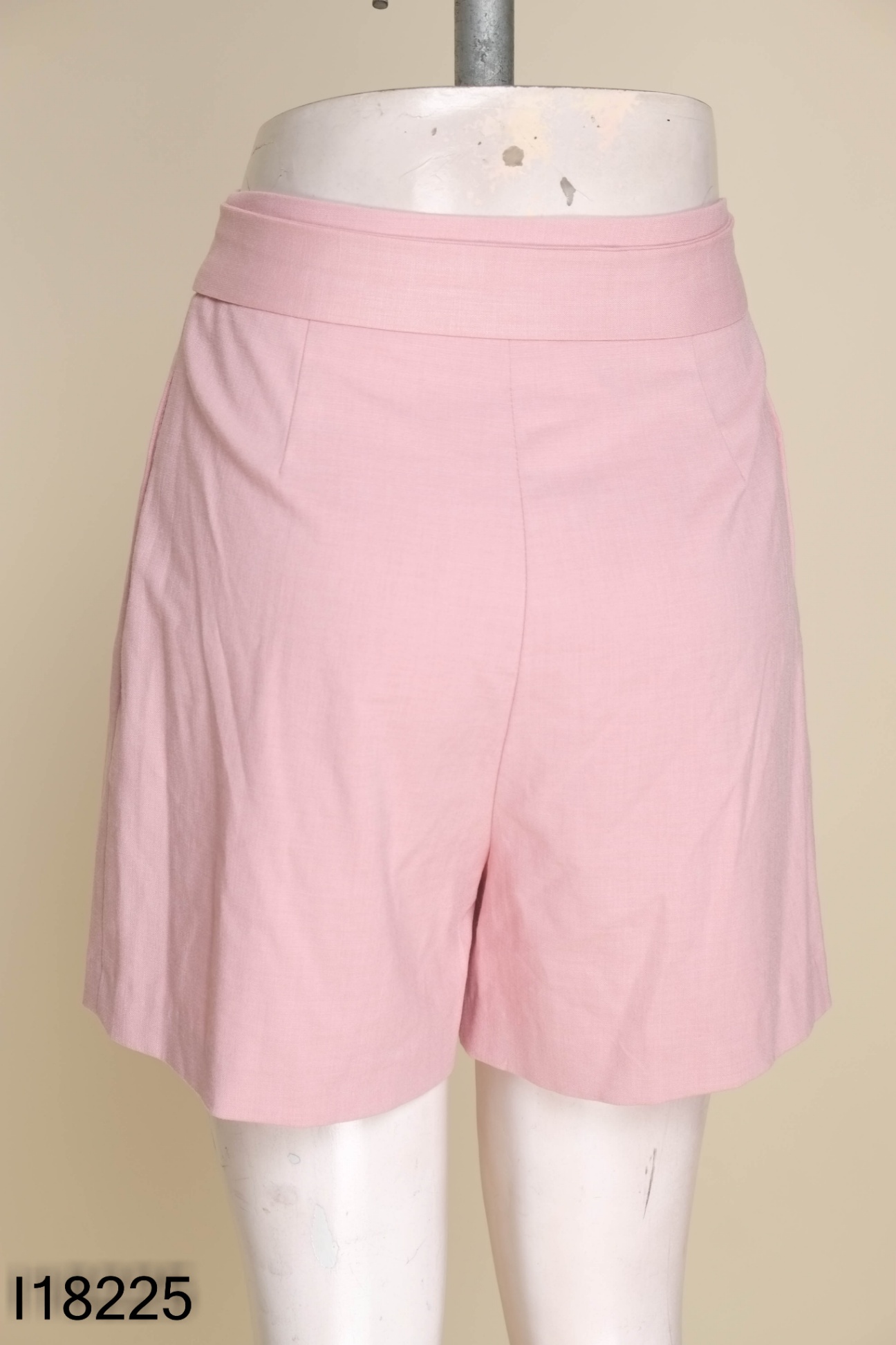 Quần short CLARA hồng trơn
