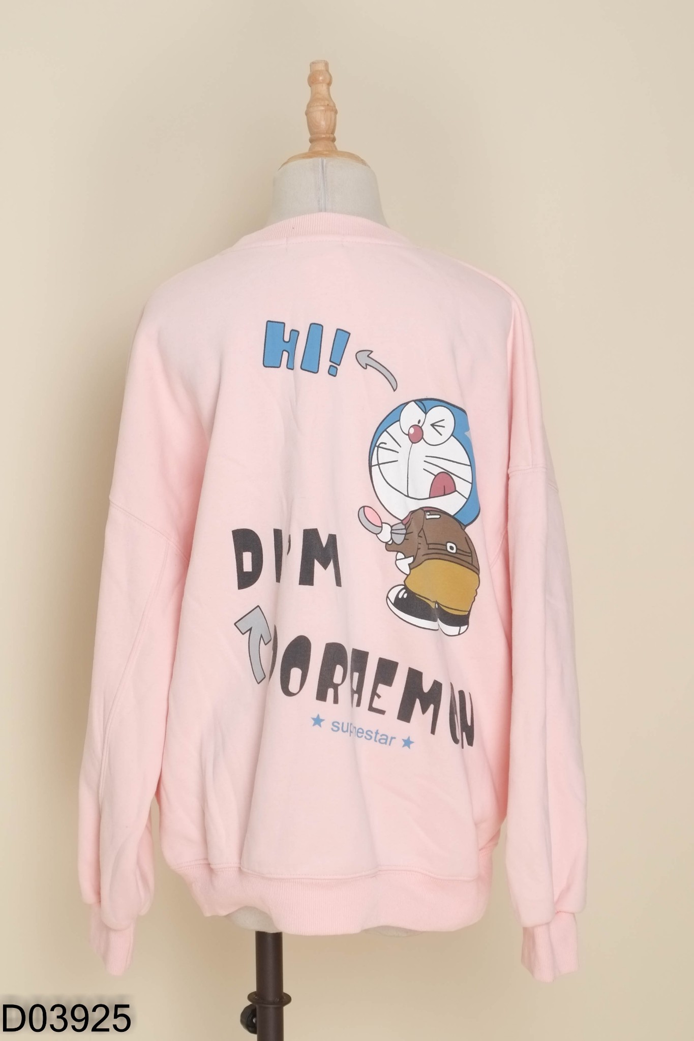 Áo nỉ hồng in hình Doremon