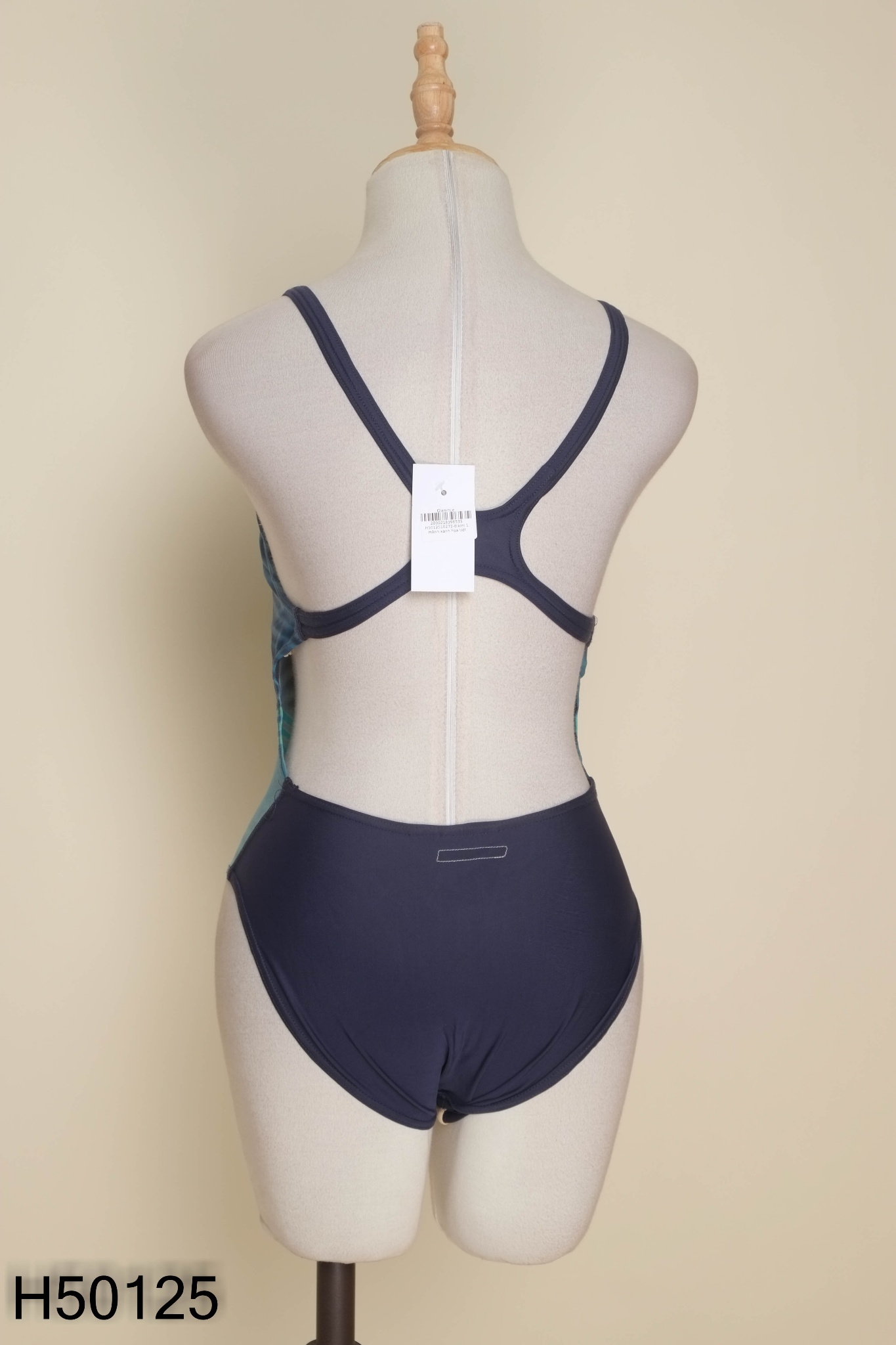 Bikini 1 mảnh xanh họa tiết