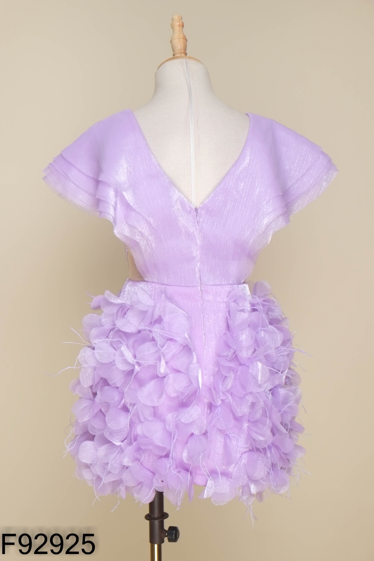 Váy organza tím đính hoa phối lông