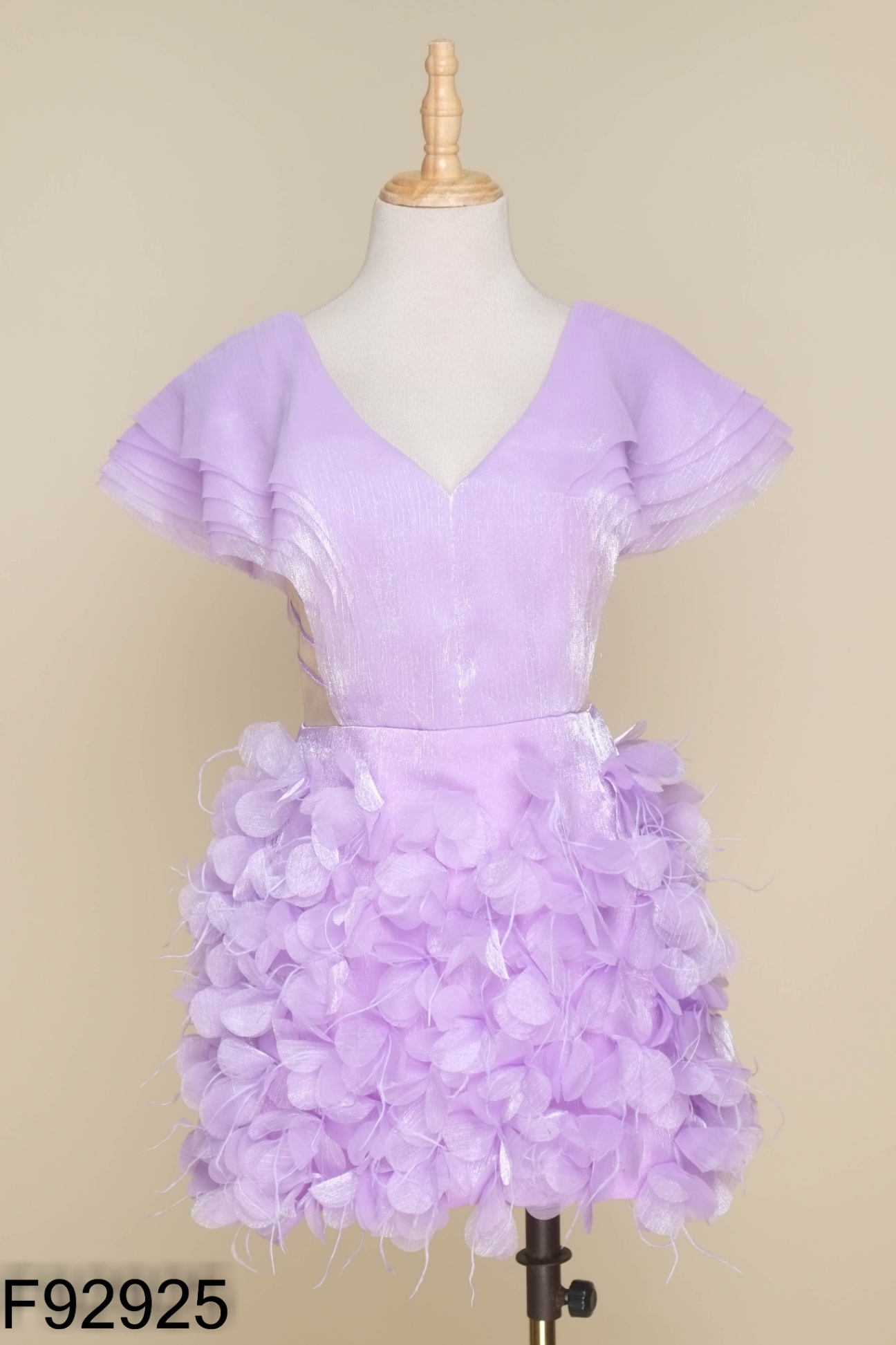 Váy organza tím đính hoa phối lông