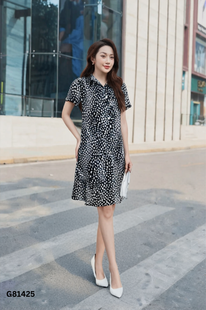Váy voan đen họa tiết trắng