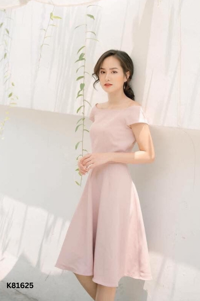 NEWTAG Váy hồng TIIN trơn