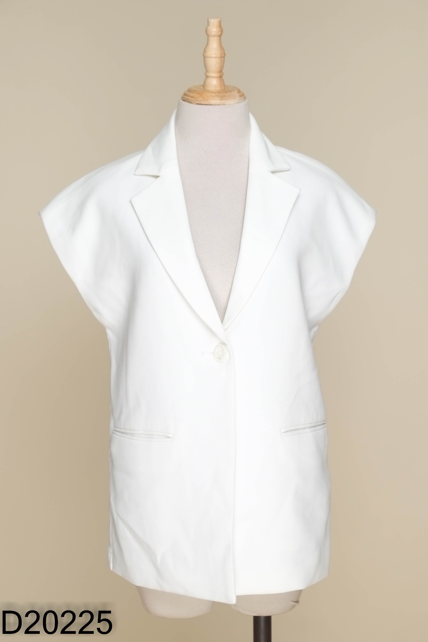 Áo trắng HUIEN DESGN cổ vest