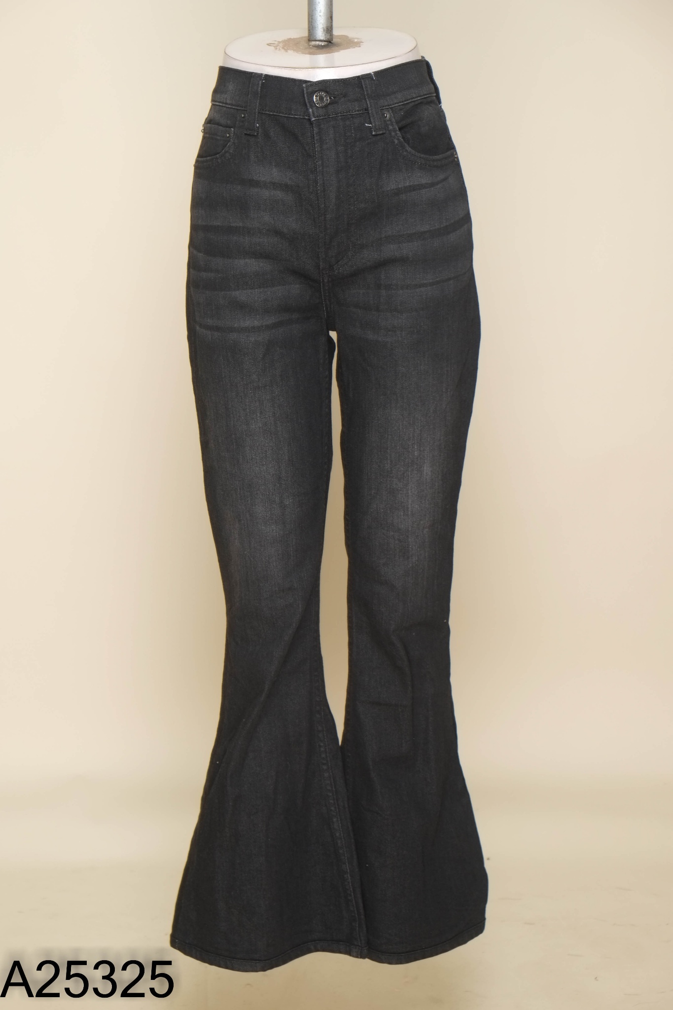 Quần jeans CPS xám đen dáng loe