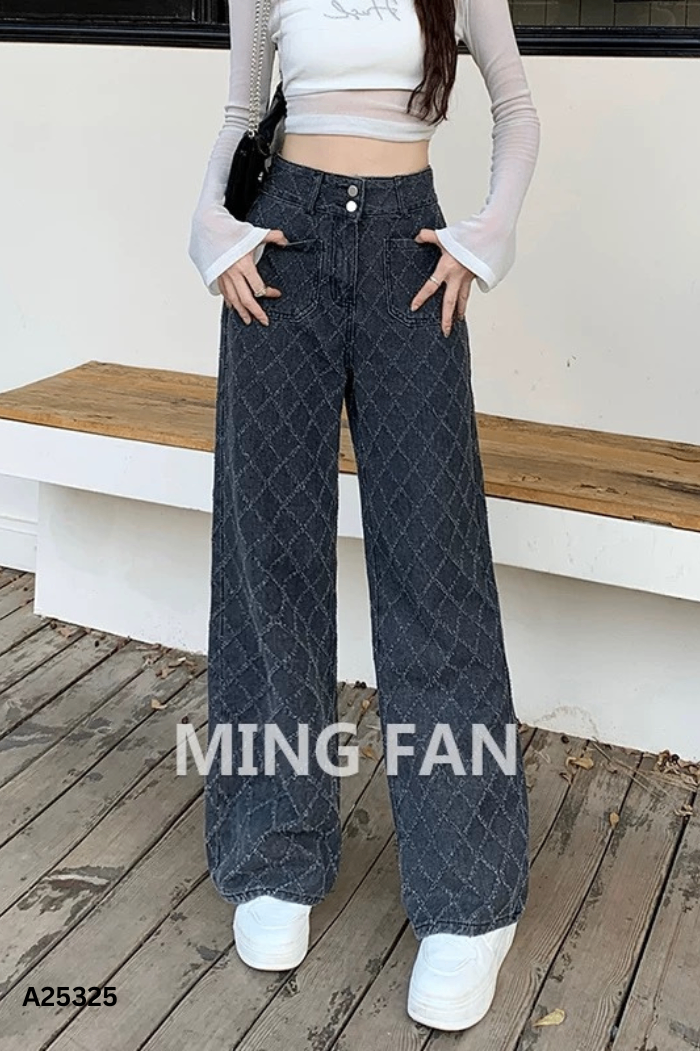 Quần jeans xám rách