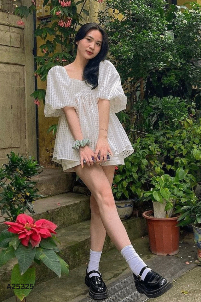 Set Áo be tay phồng + quần shorts