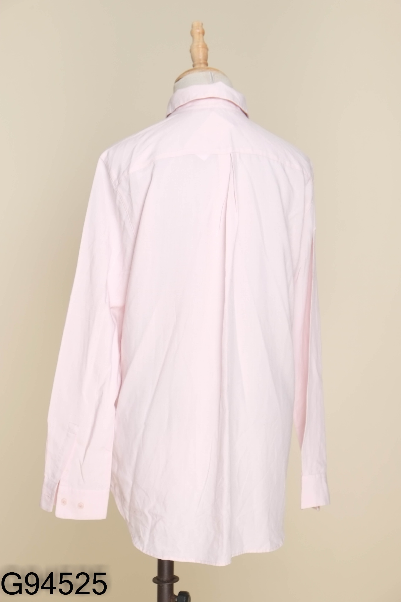 Áo sơ mi UNIQLO hồng
