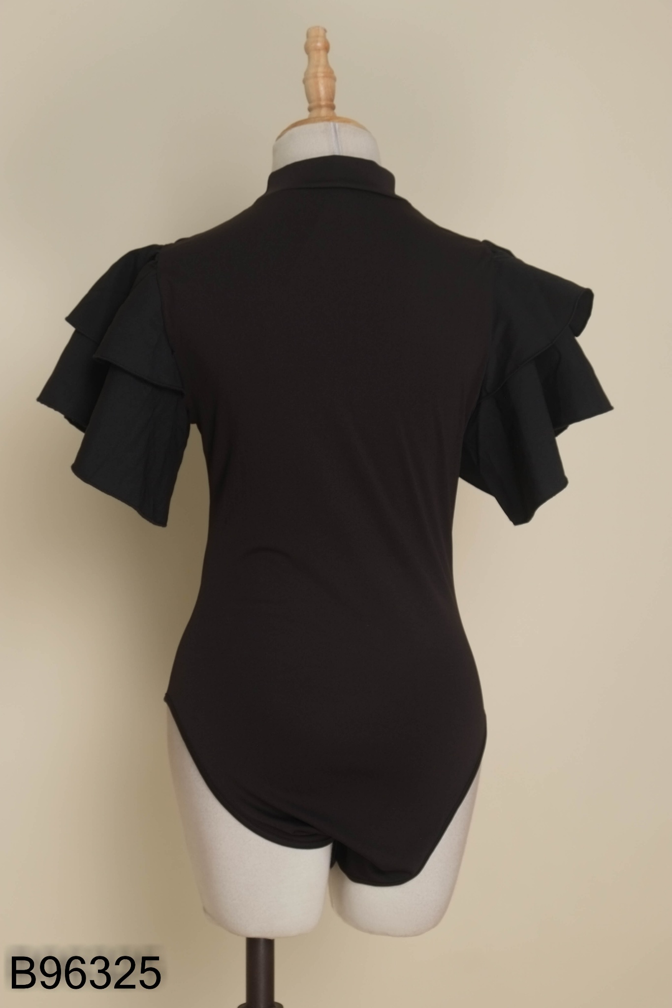 Bodysuits đen SHEIN tay loe