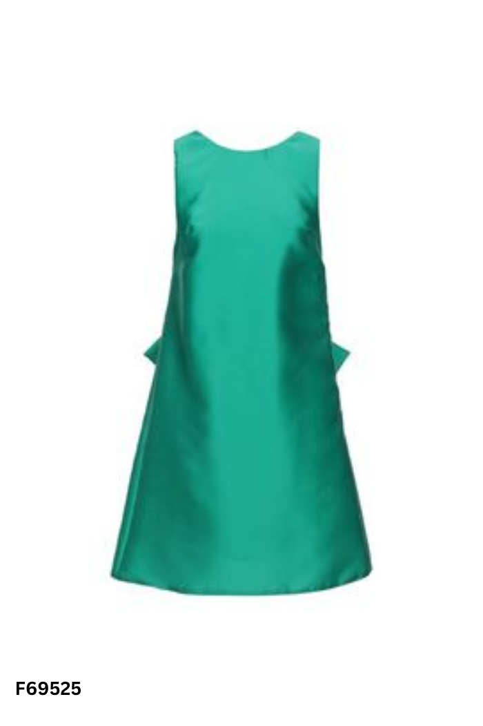 Váy taffta xanh lưng phối nơ