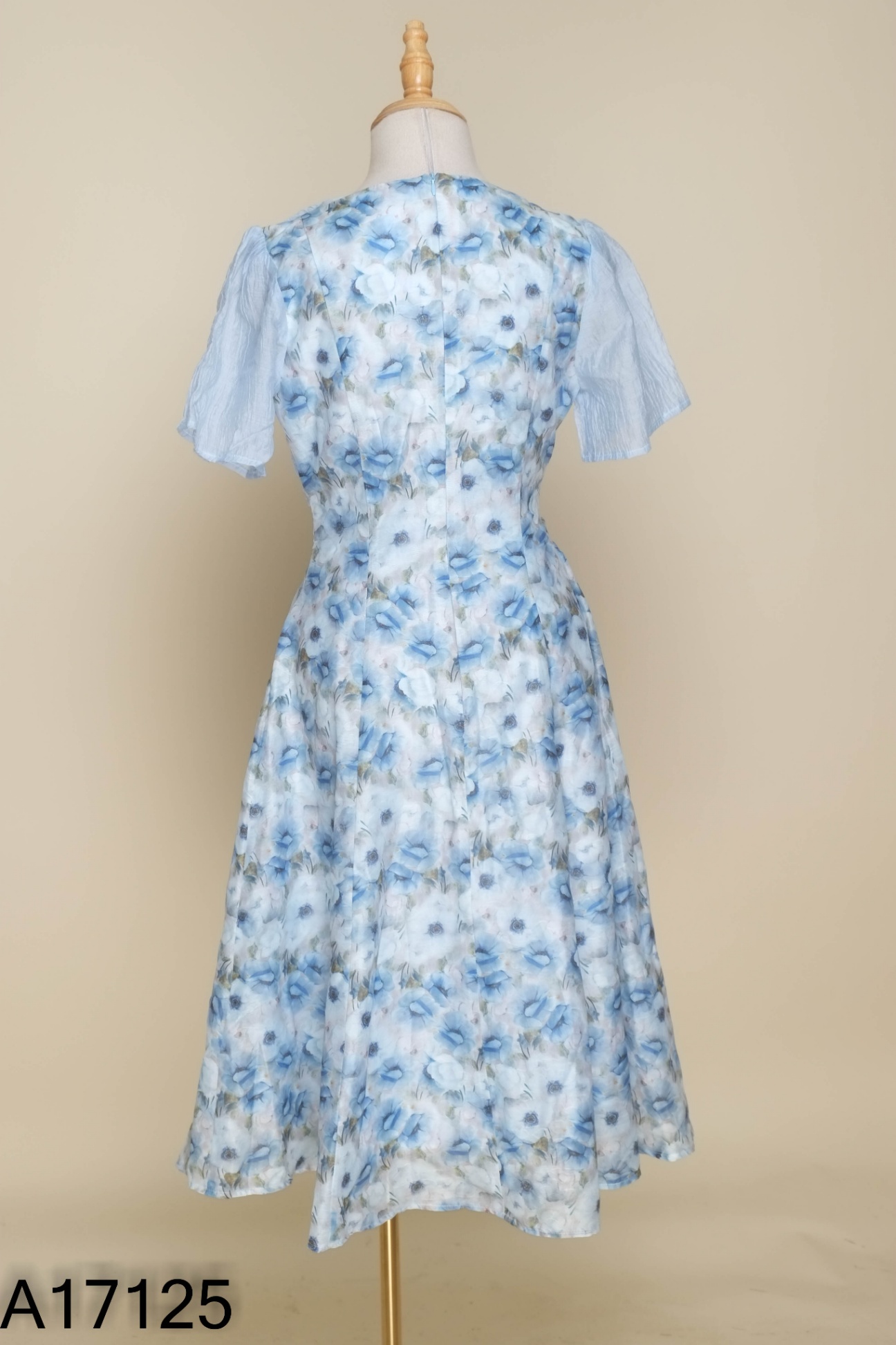 Váy xanh hoa HOA DESIGN xoắn ngực