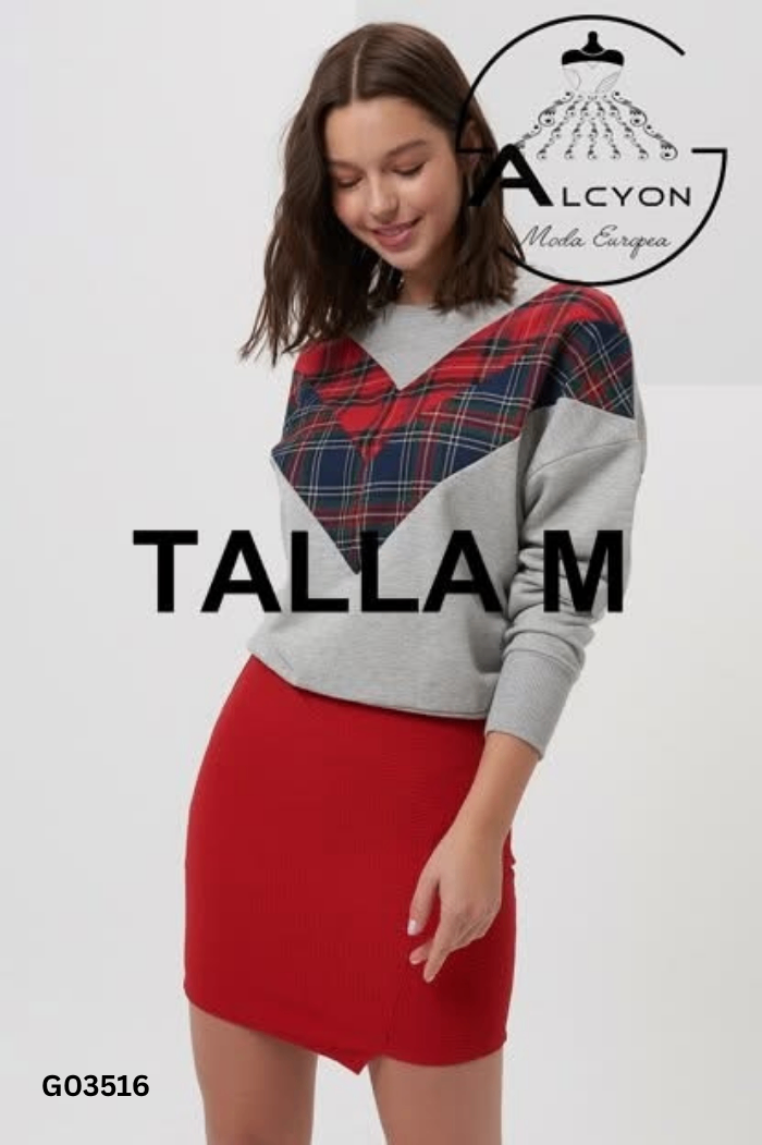 Chân váy BERSHKA đỏ trơn