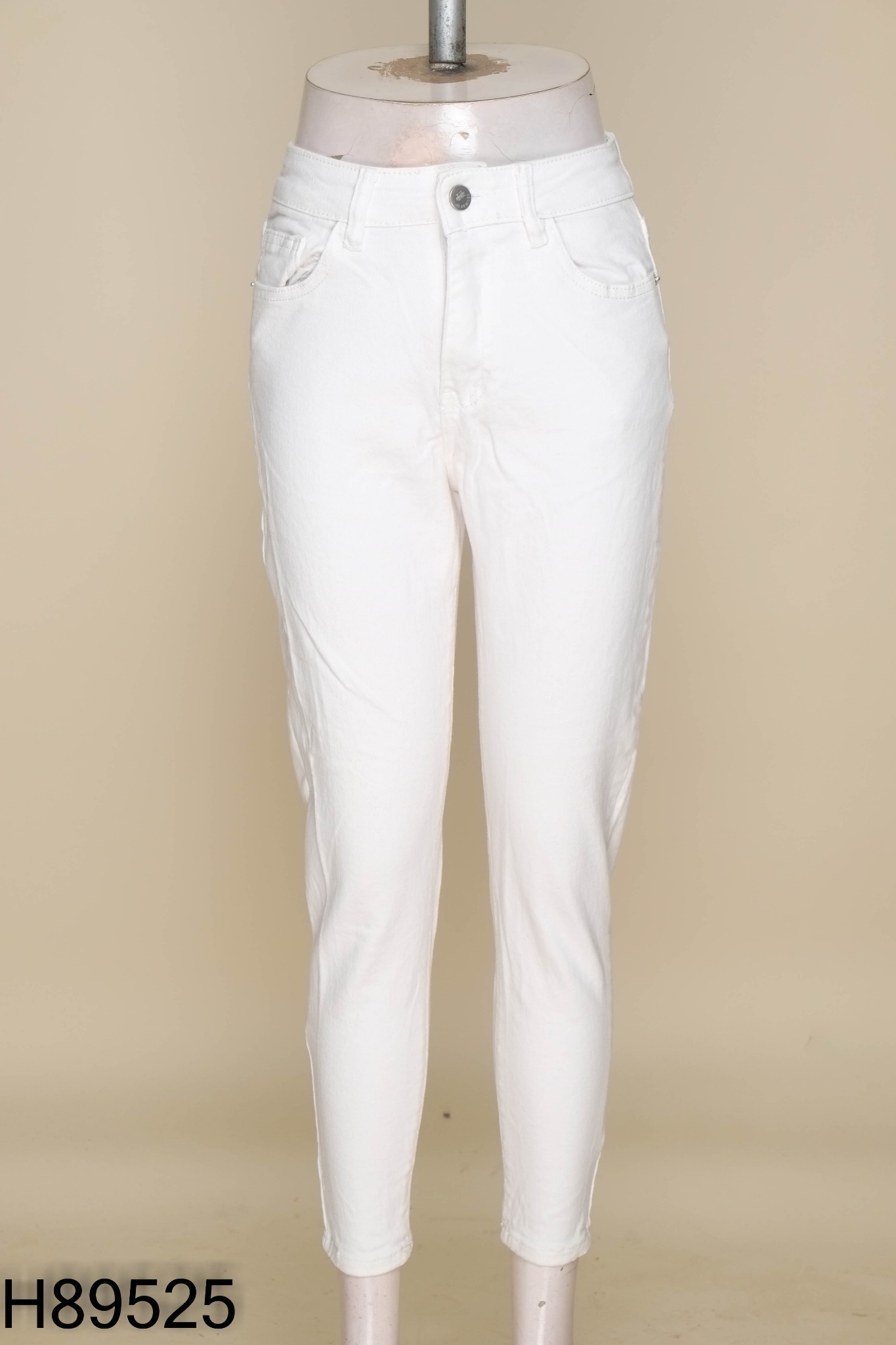 Quần jeans trắng trơn