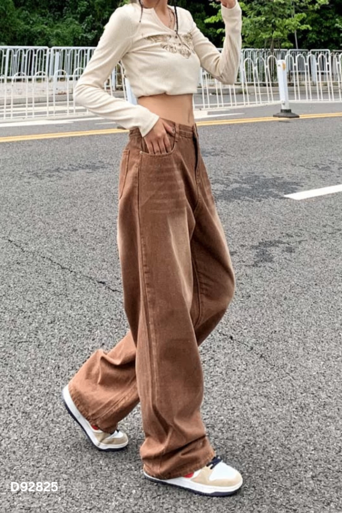 Quần jeans nâu ống suông
