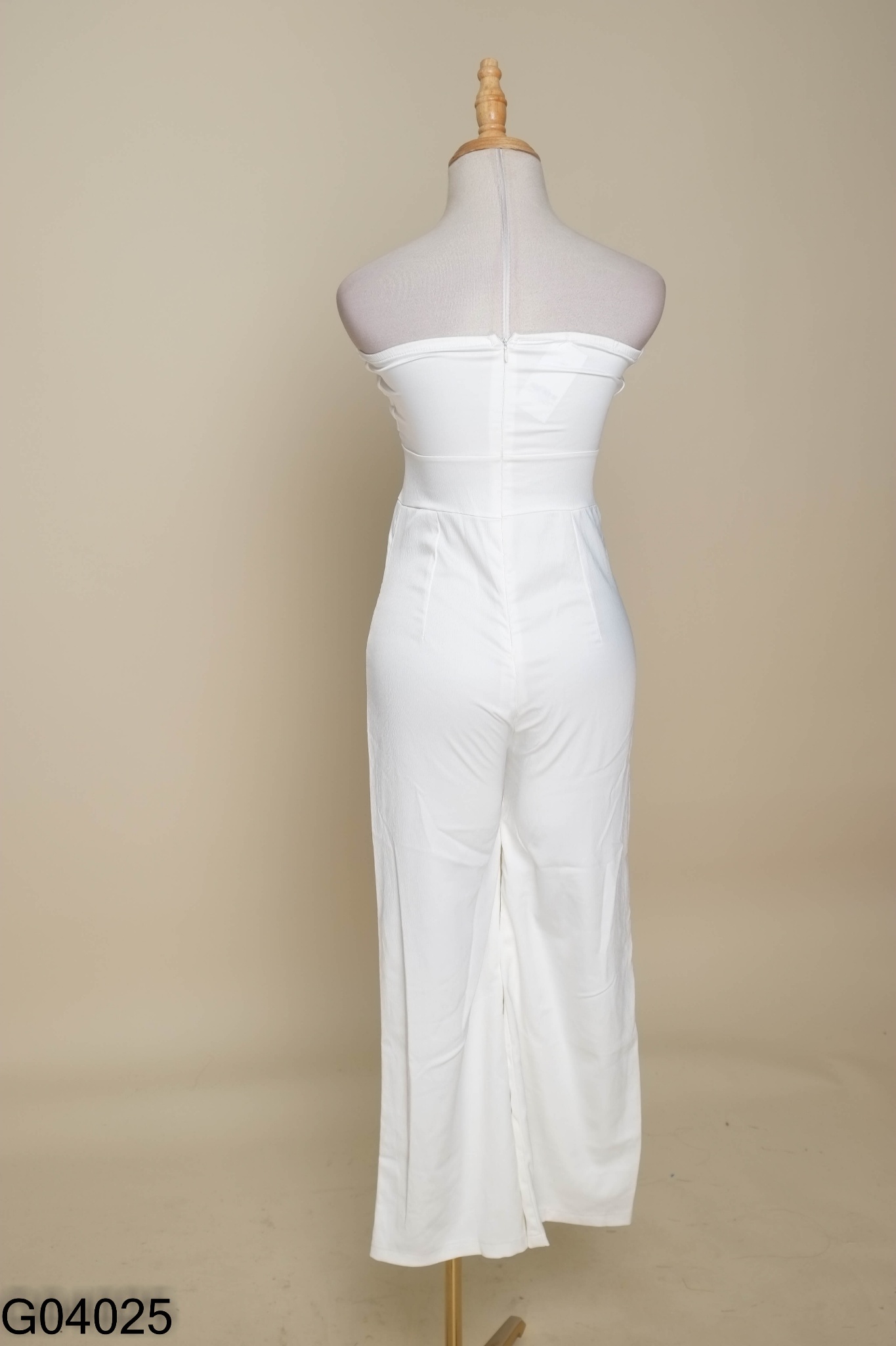 Jumpsuits cúp ngực trắng