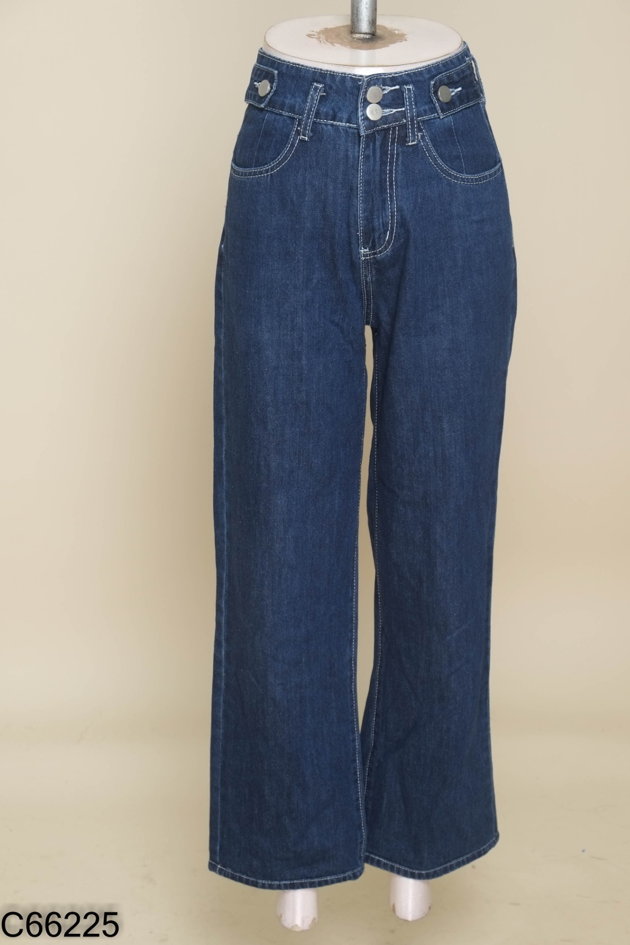 Quần jeans xanh đậm ống rộng
