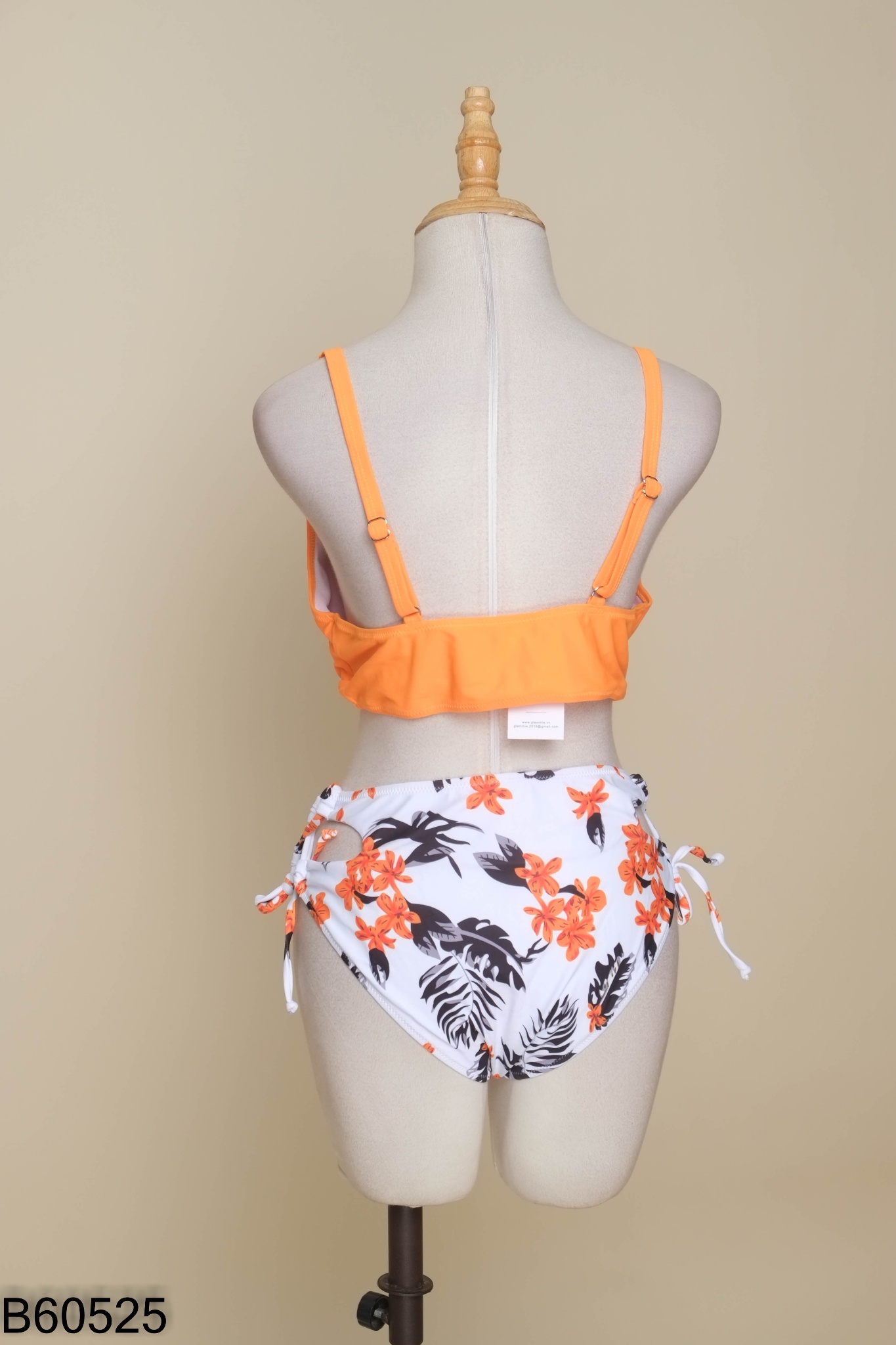 Bikini 2 mảnh áo xam + quần trắng họa tiết