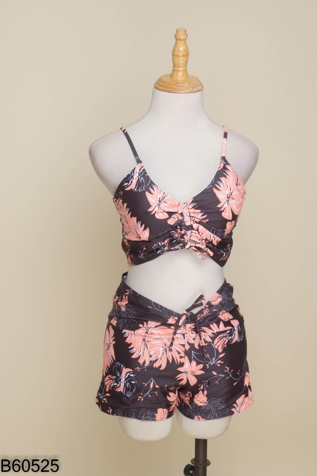 Set Bikini đen họa tiết cam