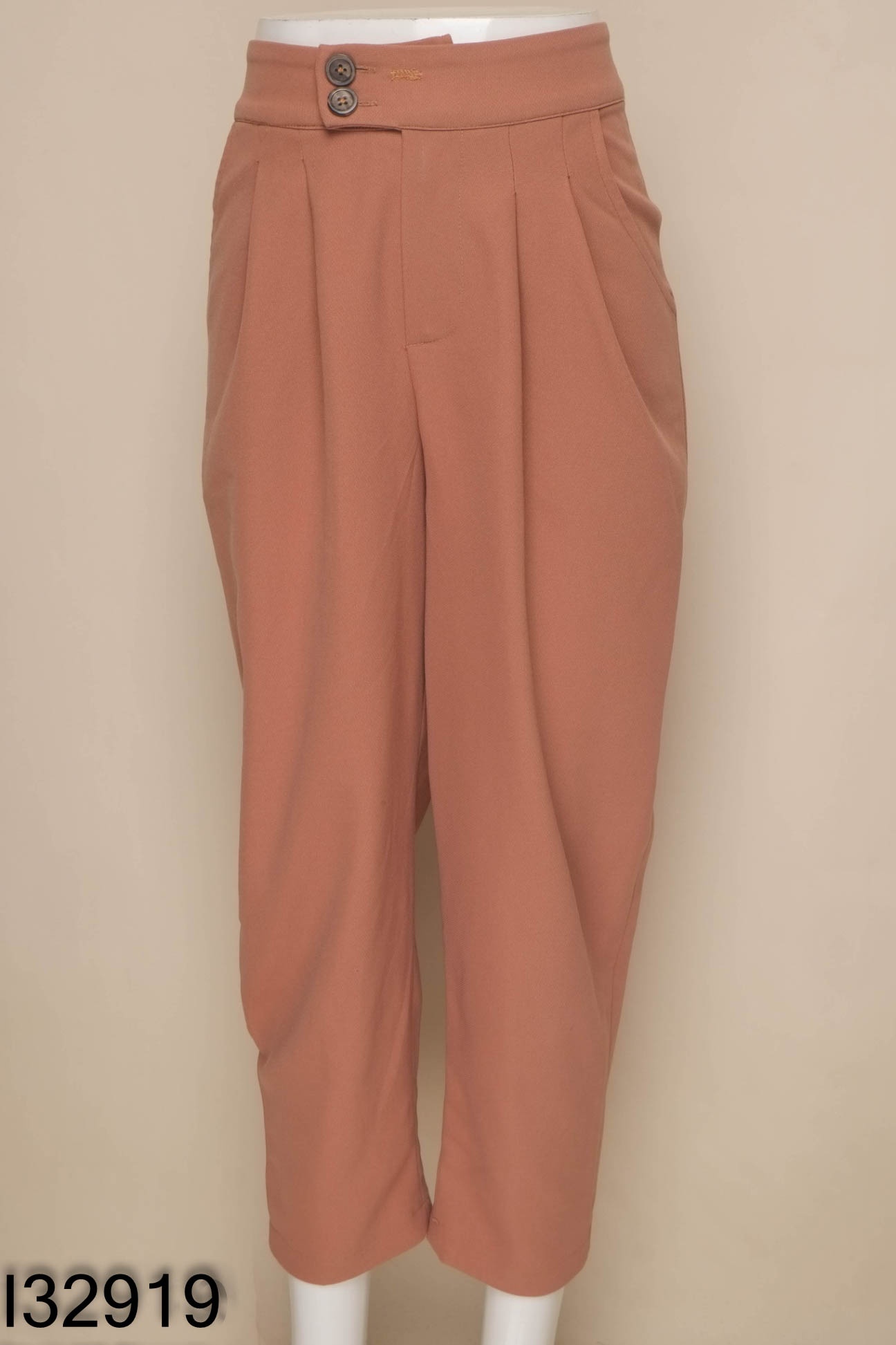 Quâng baggy vải nâu đất