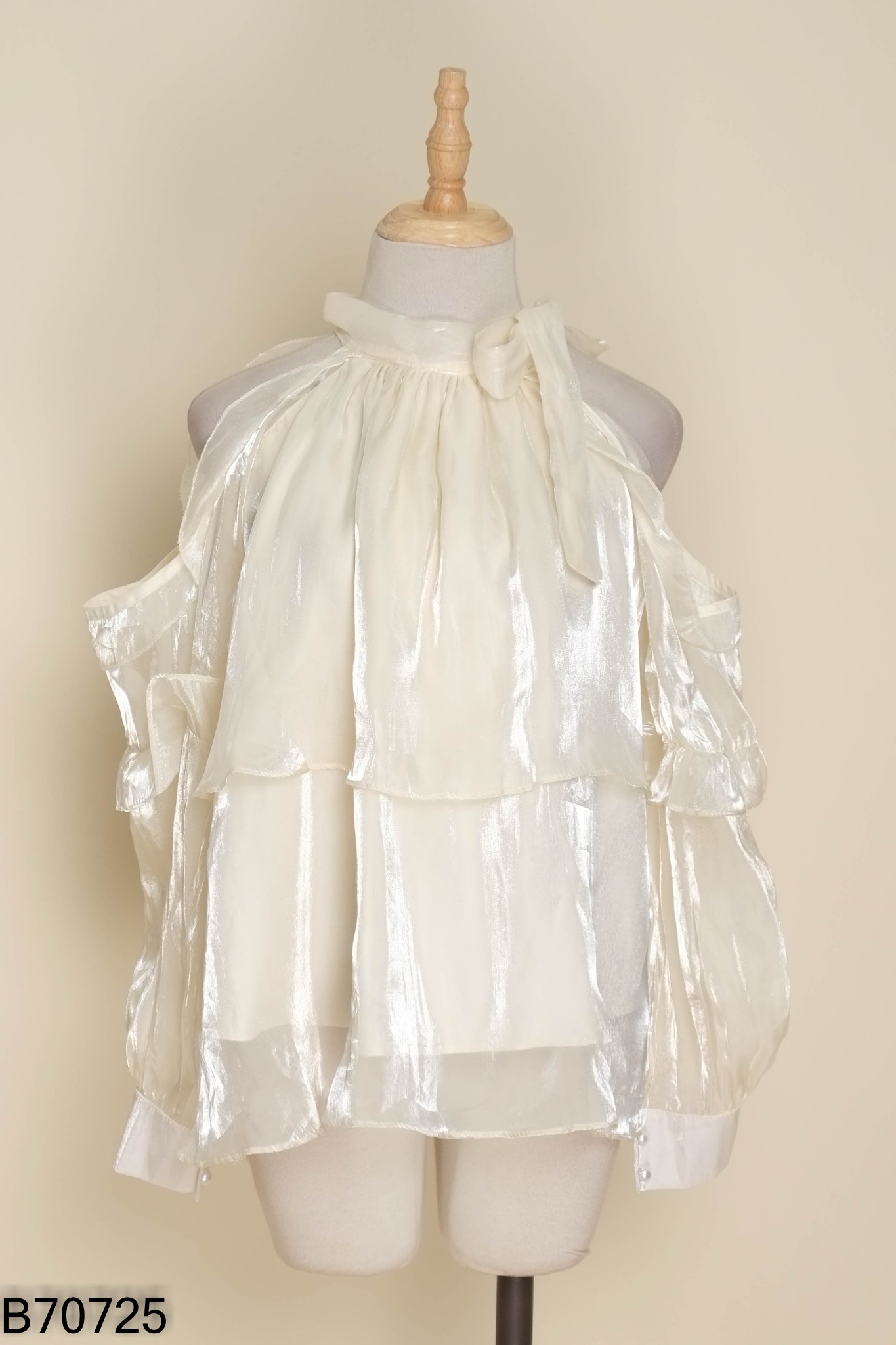 Áo organza be hở vai