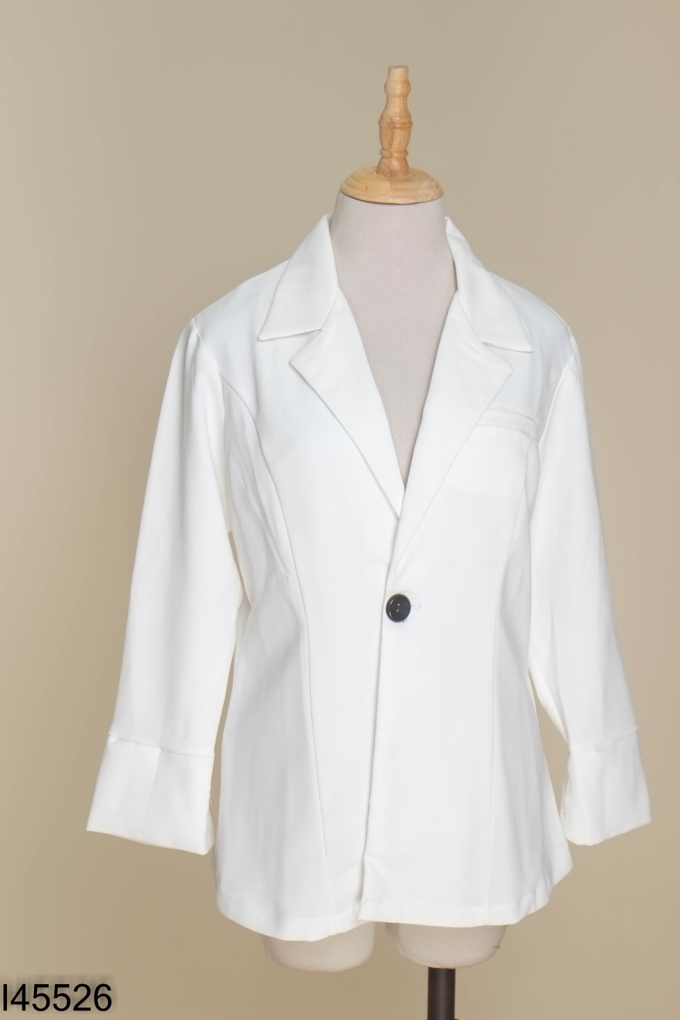 NEWTAG Blazer trắng trơn phối khuy