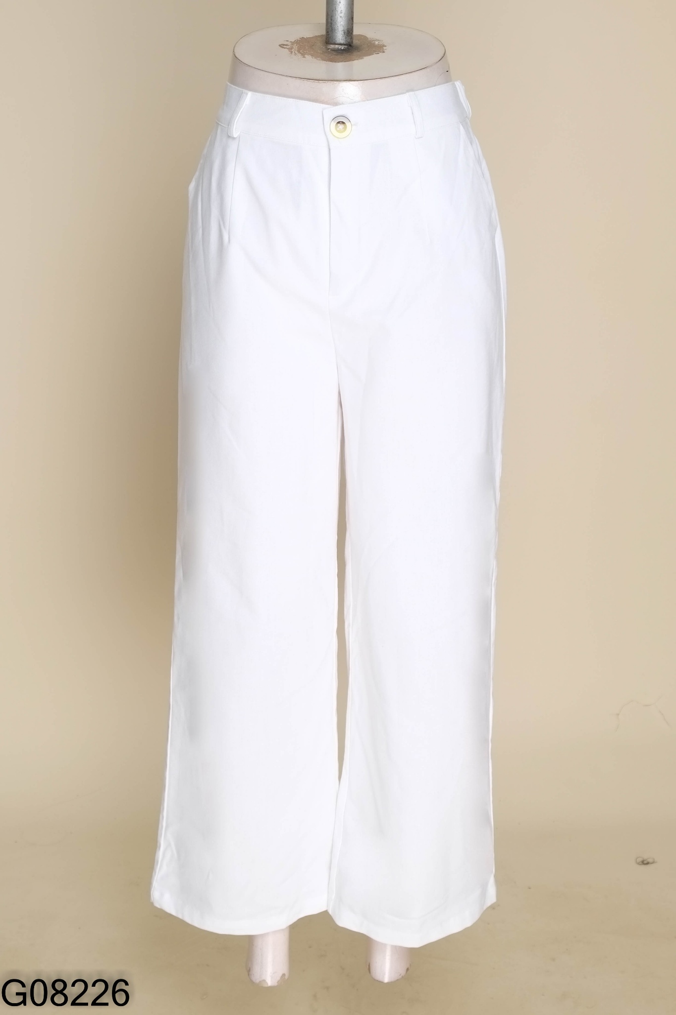 Quần LAHSTORE line trắng suông