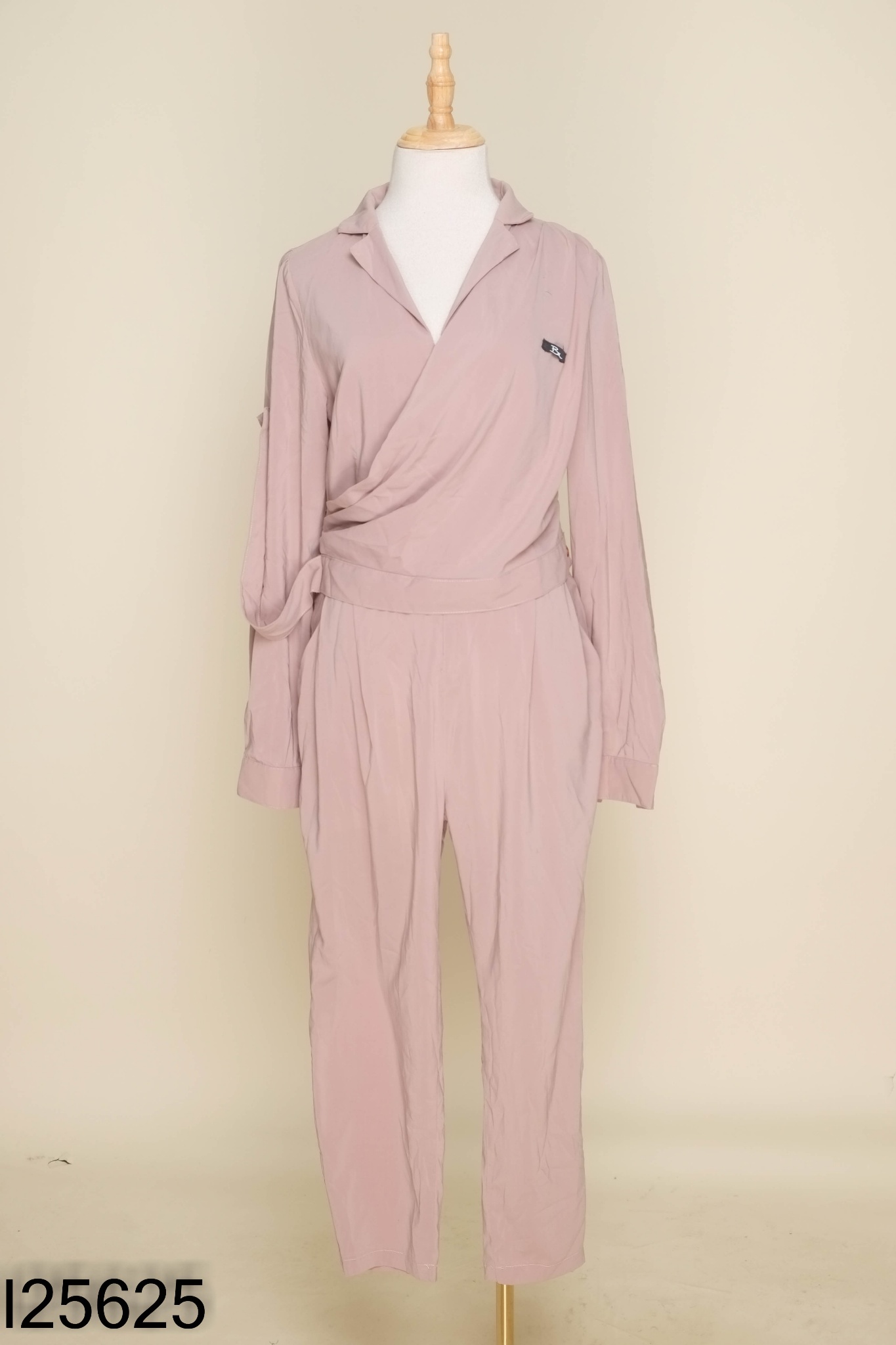 Jumpsuits nâu be cổ bẻ