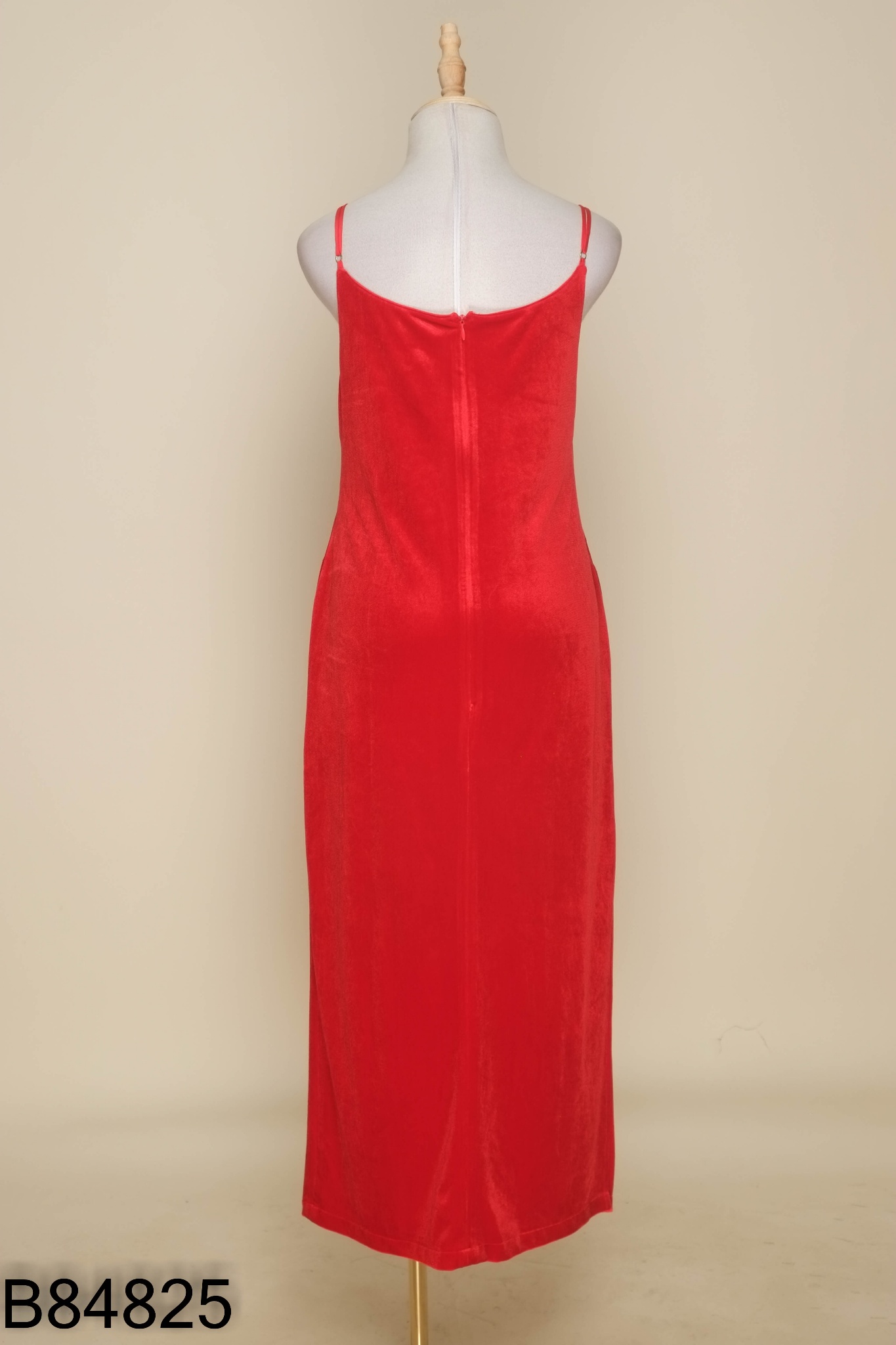 NEWTAG Váy hai dây EVIE LABEL nhung đỏ