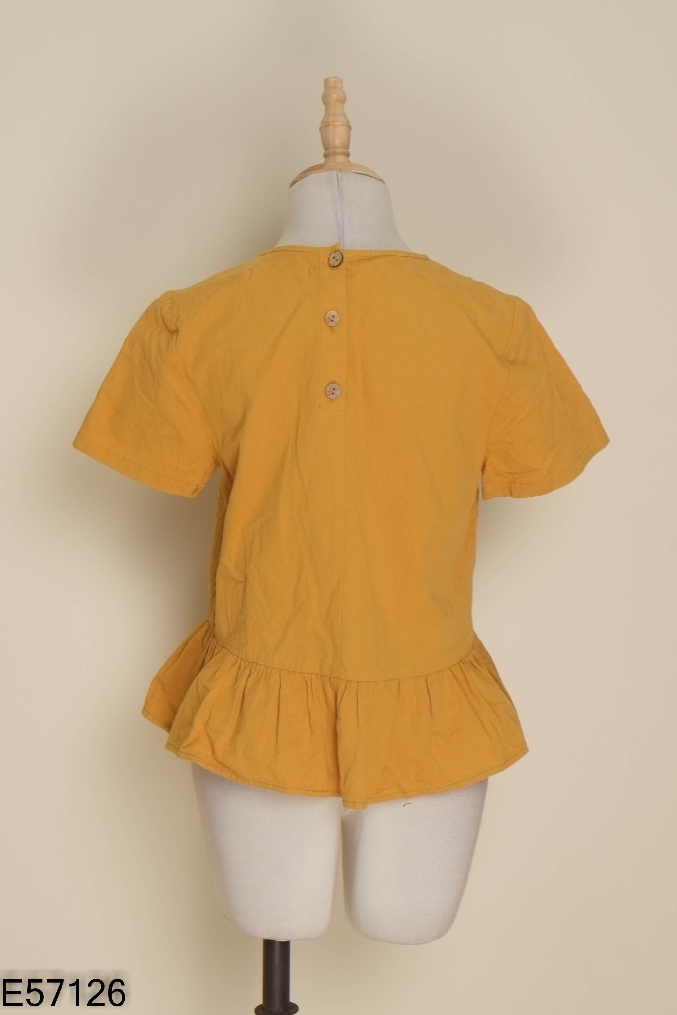 Áo ADORE DRESS vàng thêu họa tiết