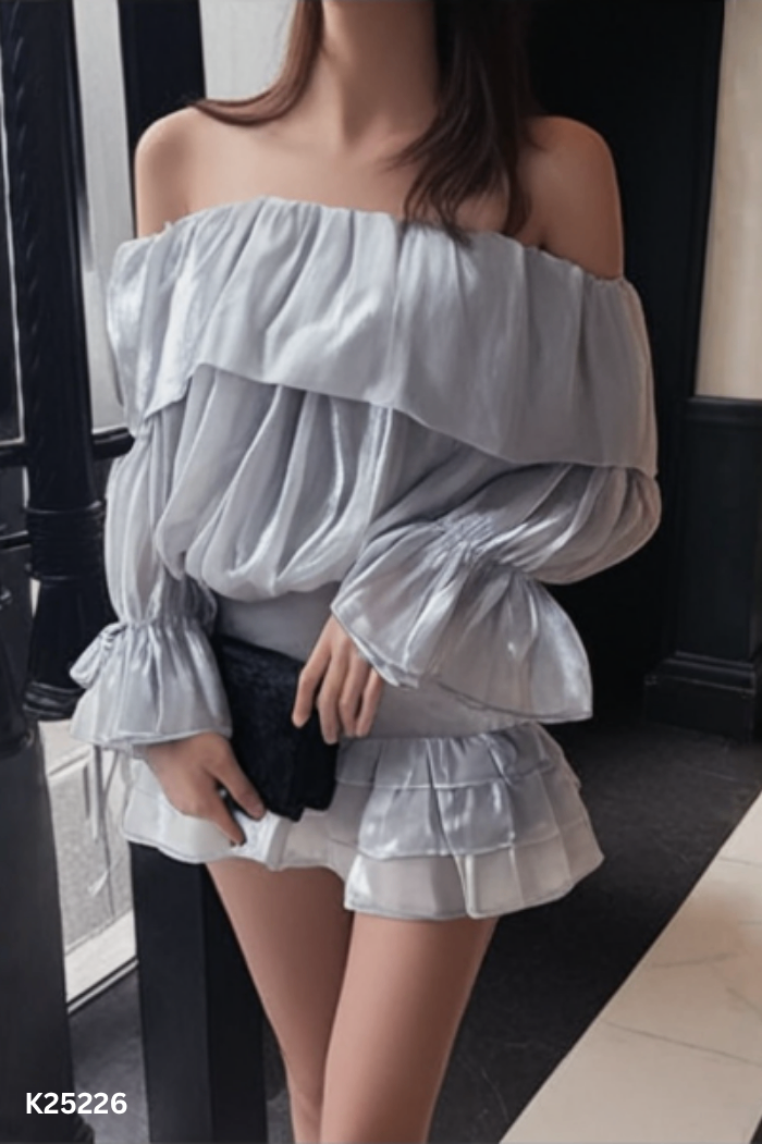 SET RICCI Áo organza xám trễ vai + chân váy