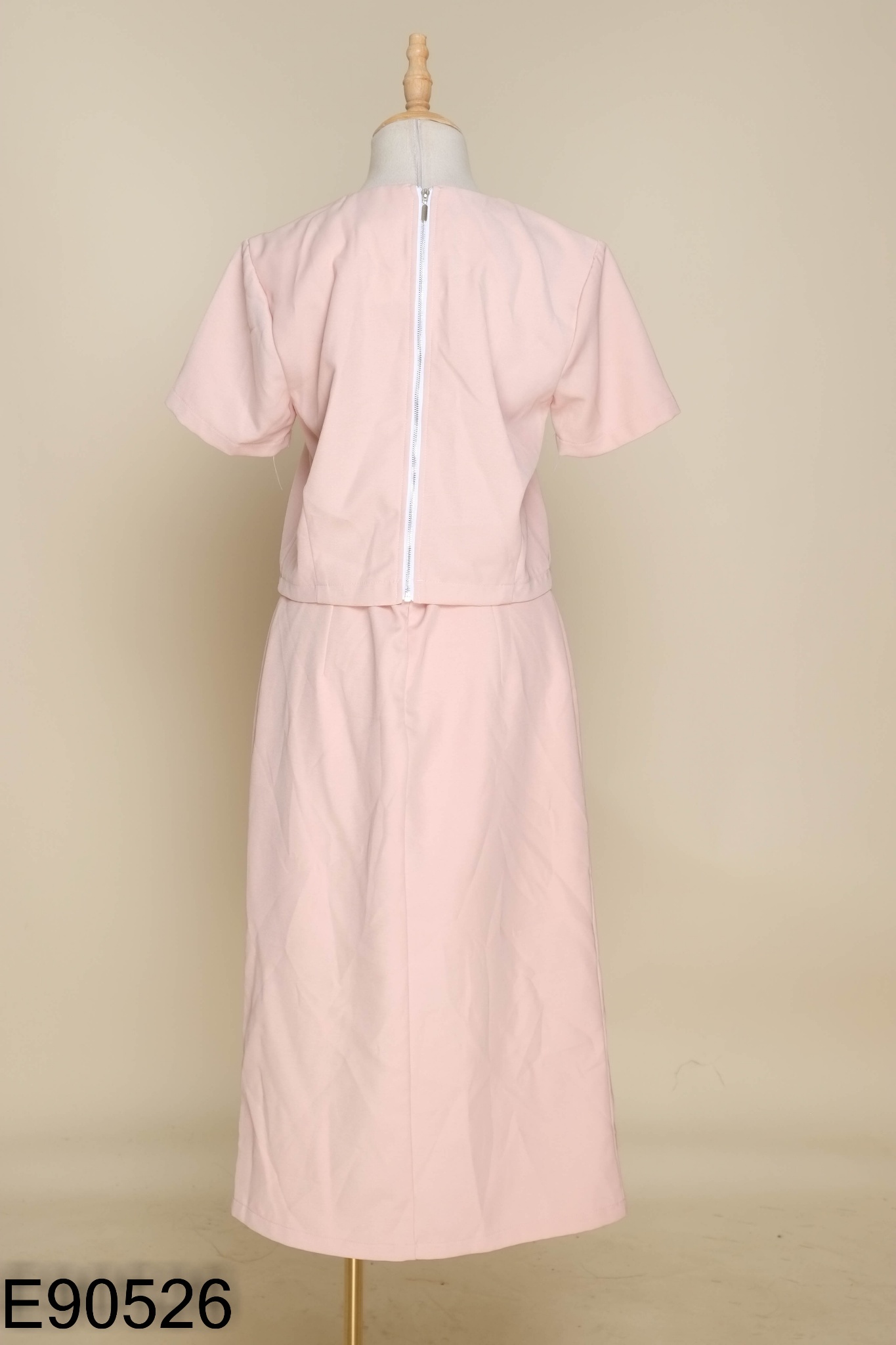 SET Áo hồng phối khóa + chân váy