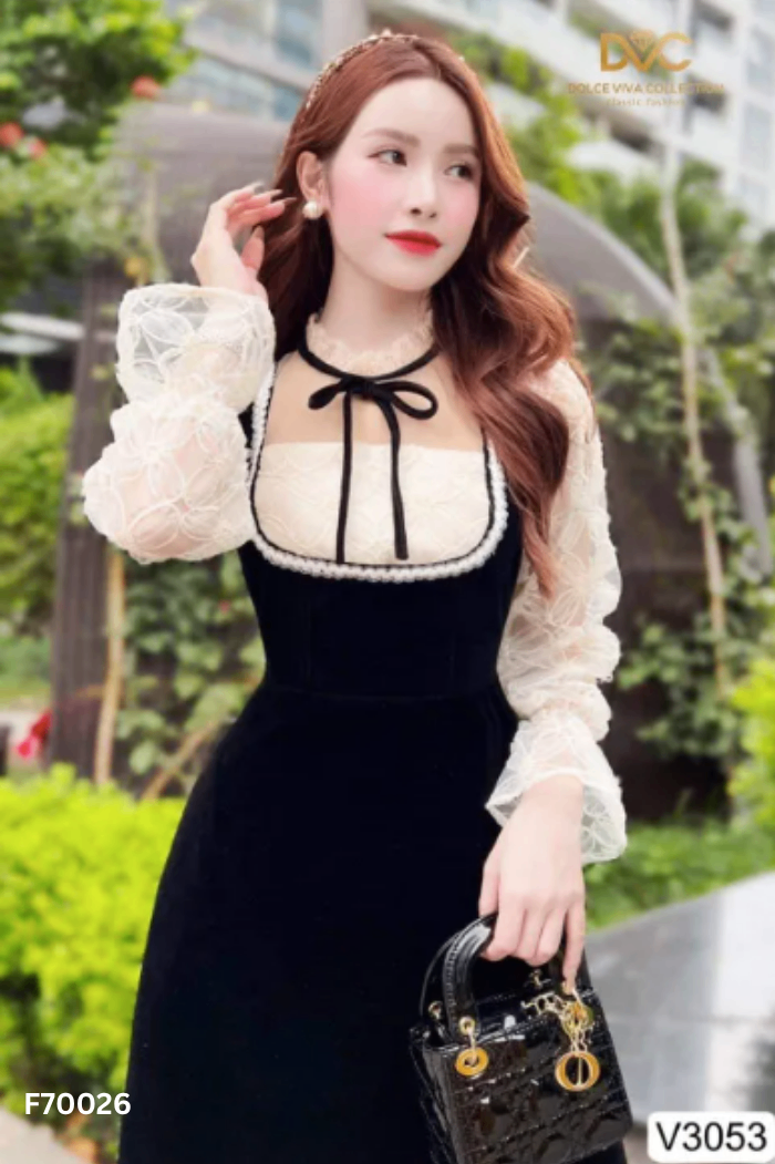 Váy DVC nhung đen phối lưới be