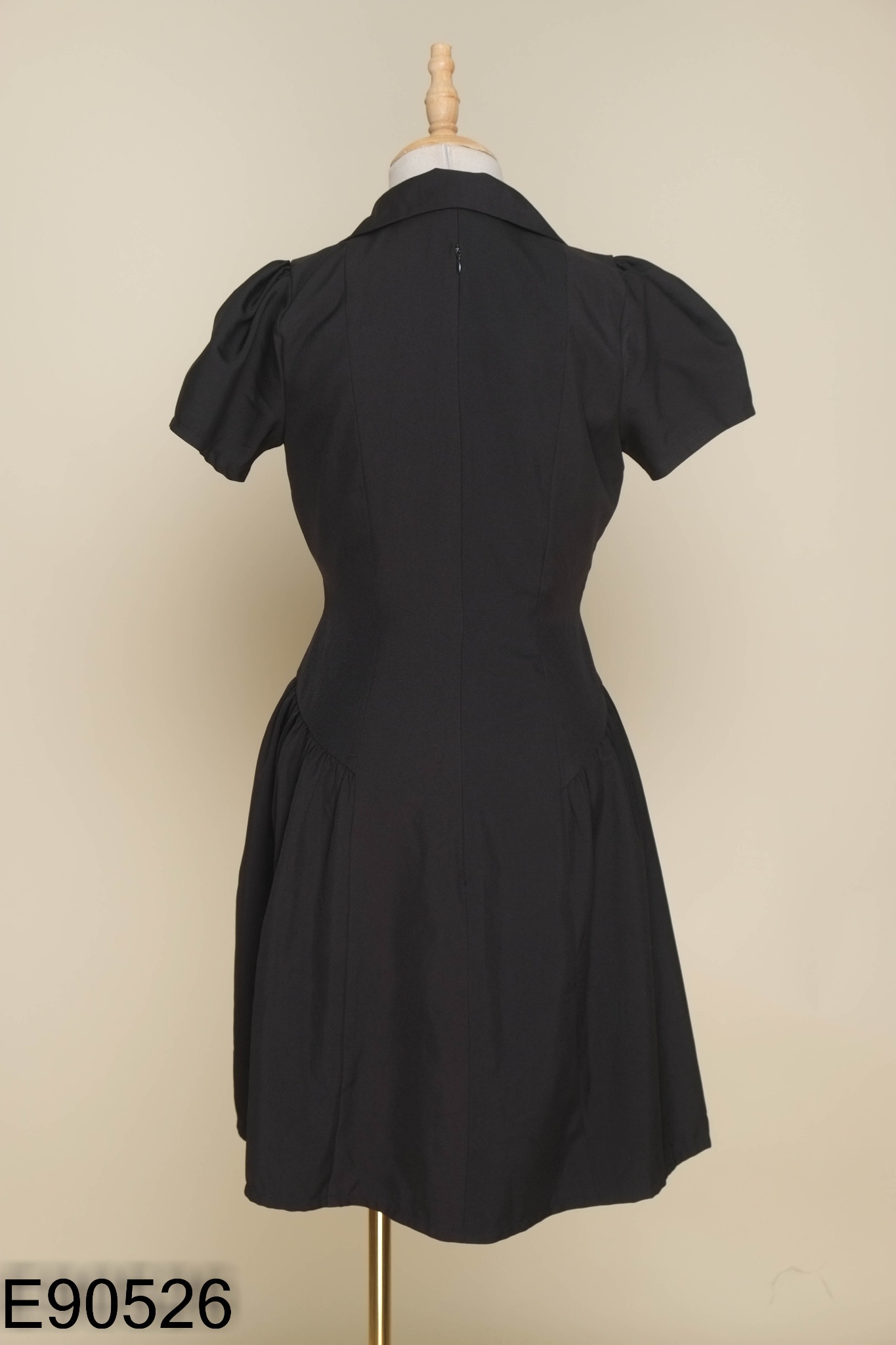 Váy LUX W FASHION đen cổ vest