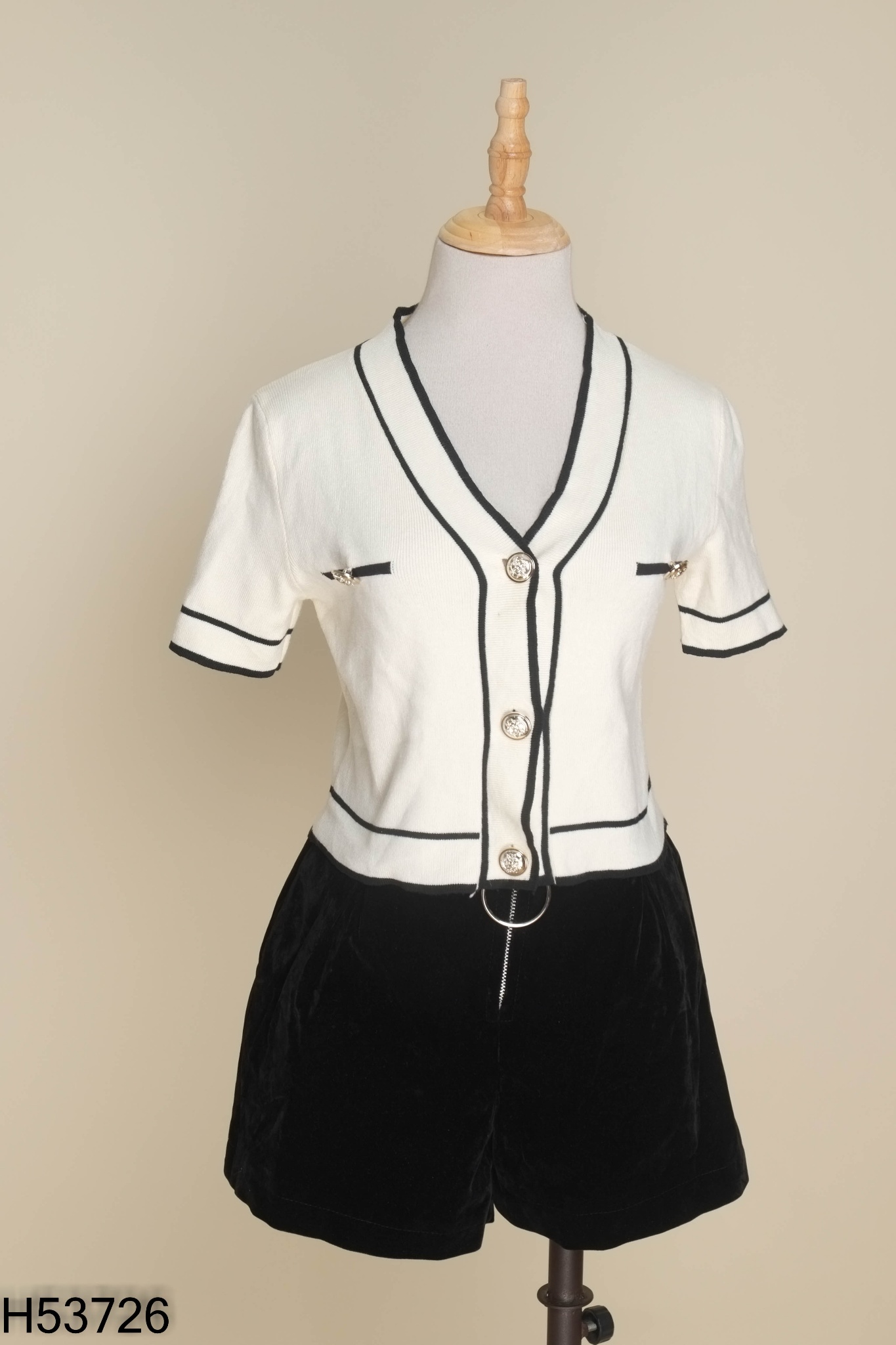 Set áo len be viền đen+ quần nhung