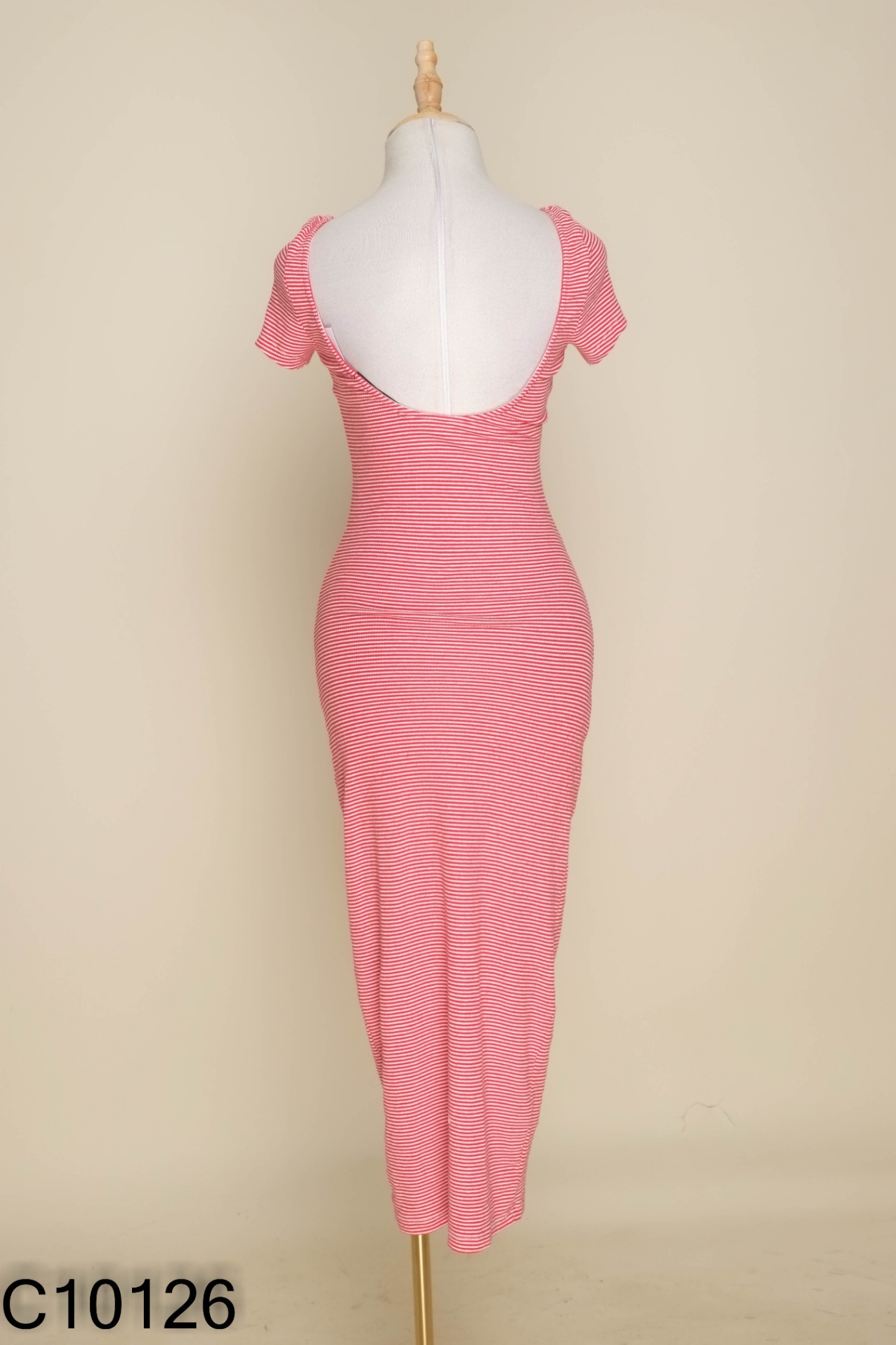 Váy body đỏ sọc be
