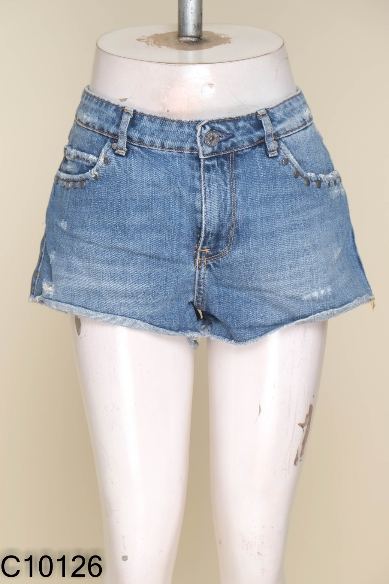 Quần shorts jeans xanh