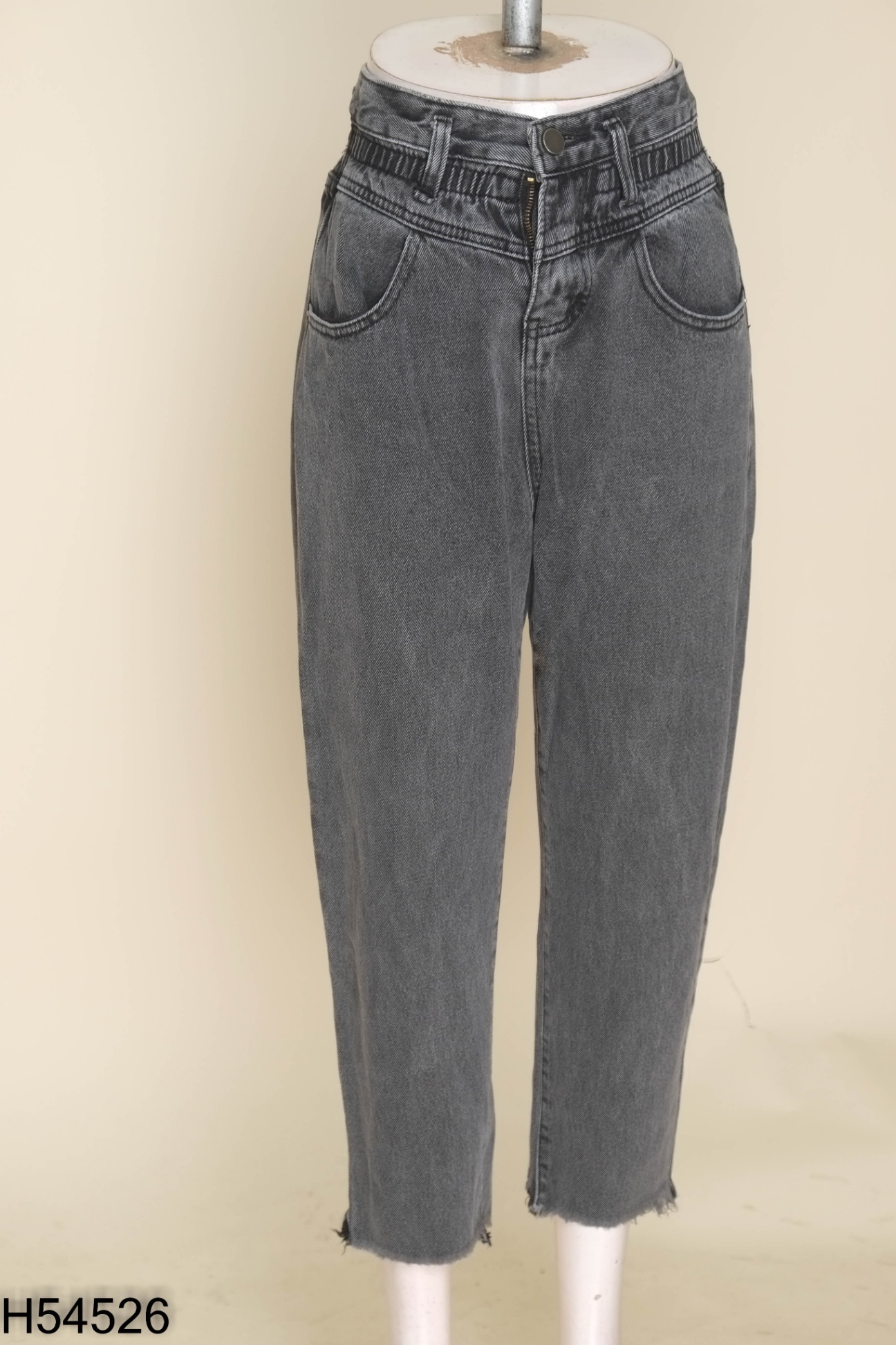 Quần jeans xám đen