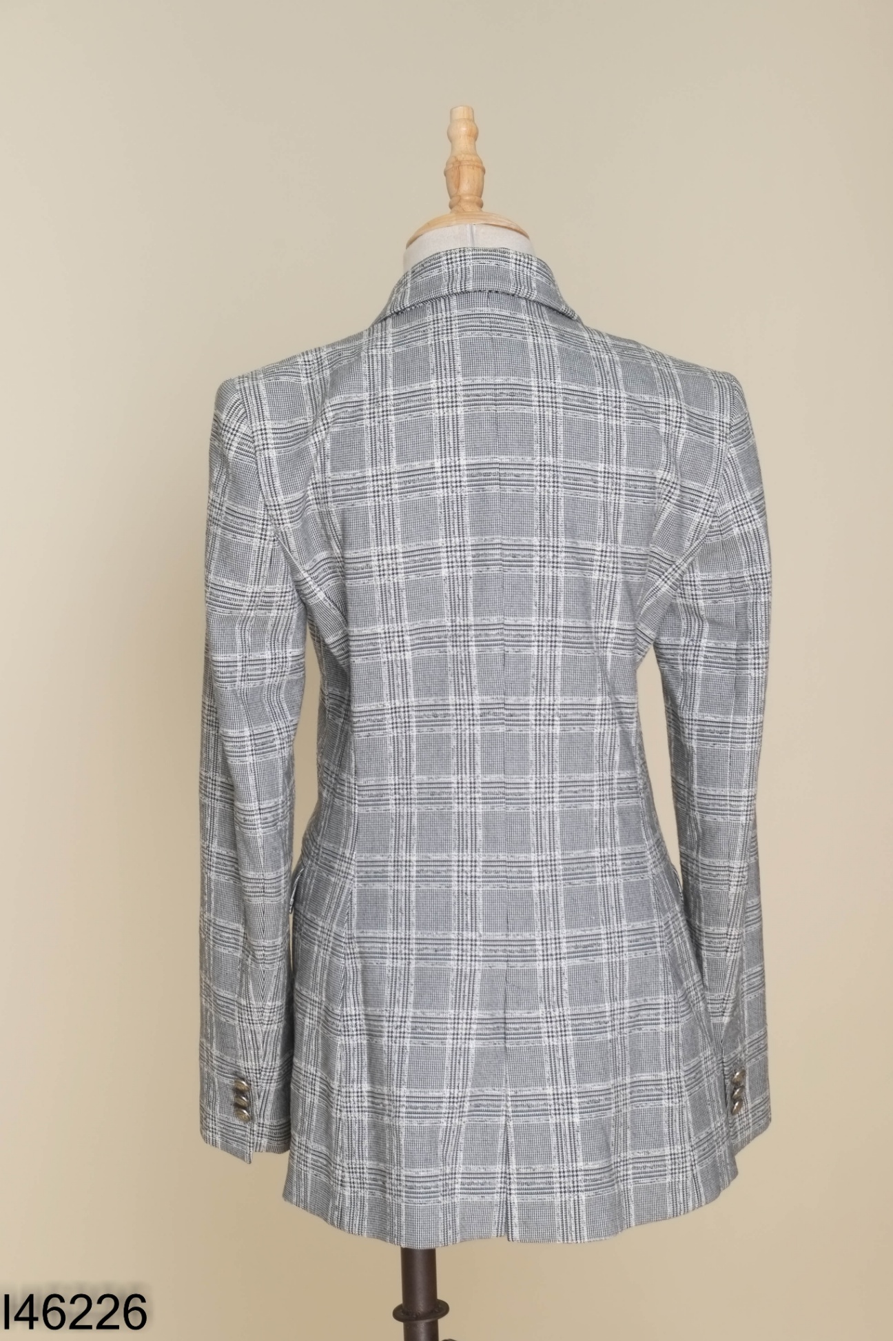 Áo blazer ZARA xám kẻ (CẮT TAG SƯỜN)